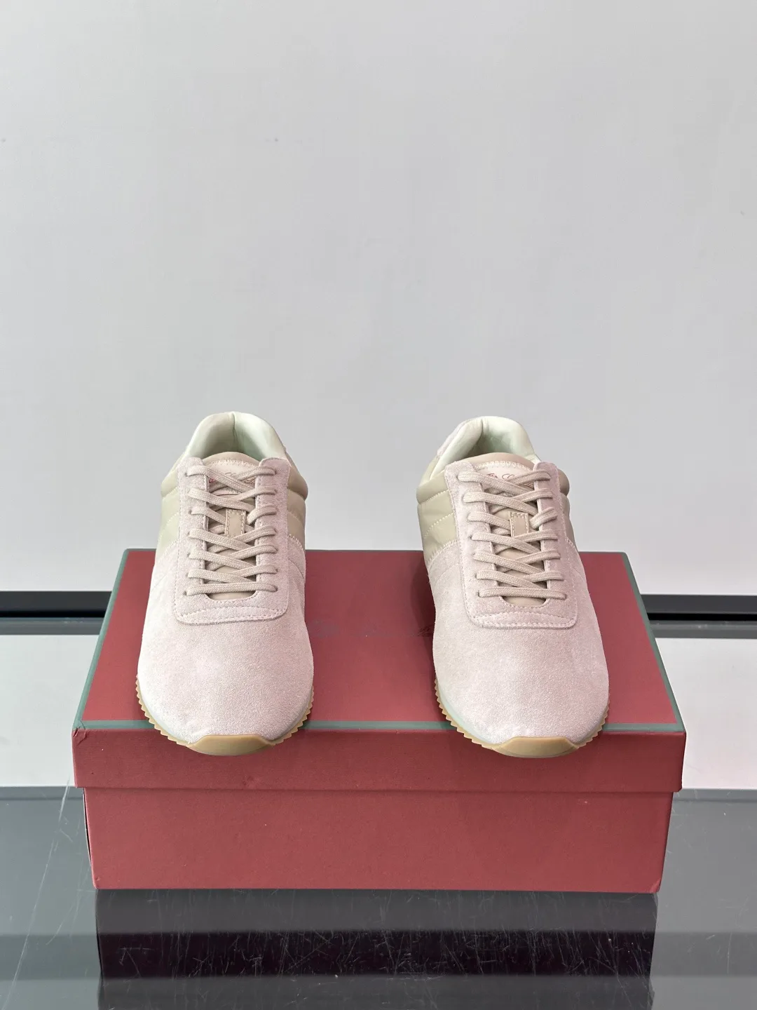 Women's Sneakers LORO PIANA 17447595