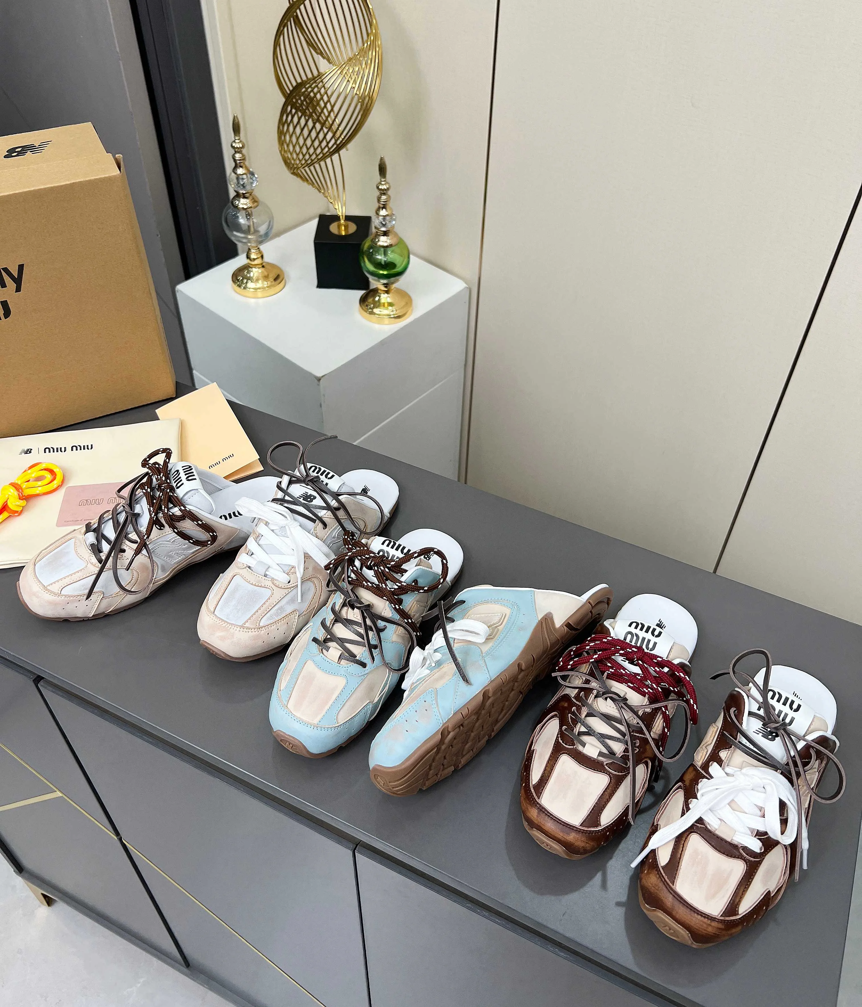 Women's Sneakers MIU MIU 17949084