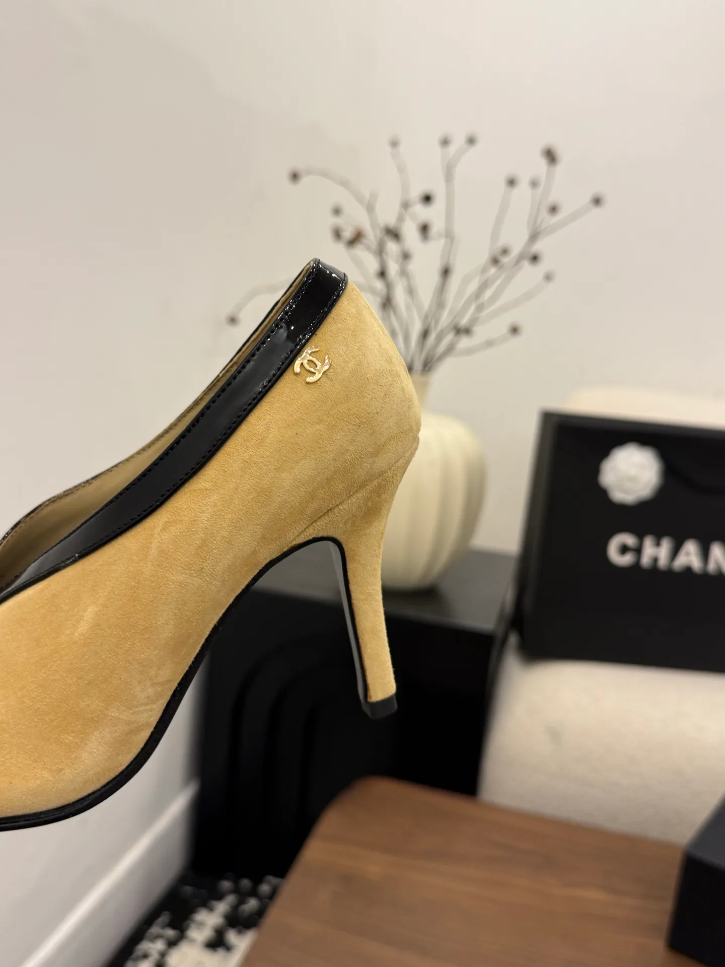 Women's Heels CHANEL 18034483