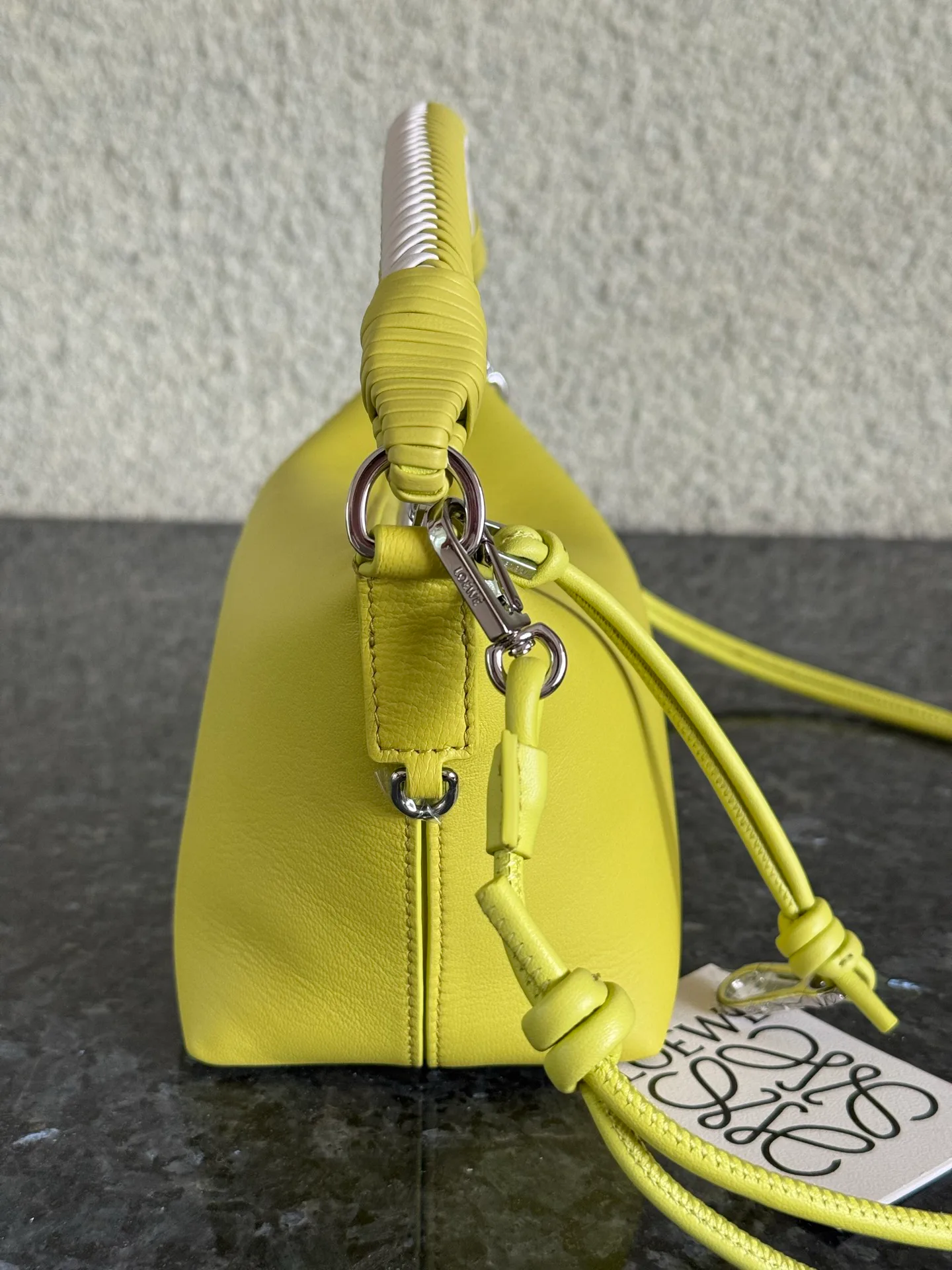 Women's Classic Handbags LOEWE 17839576