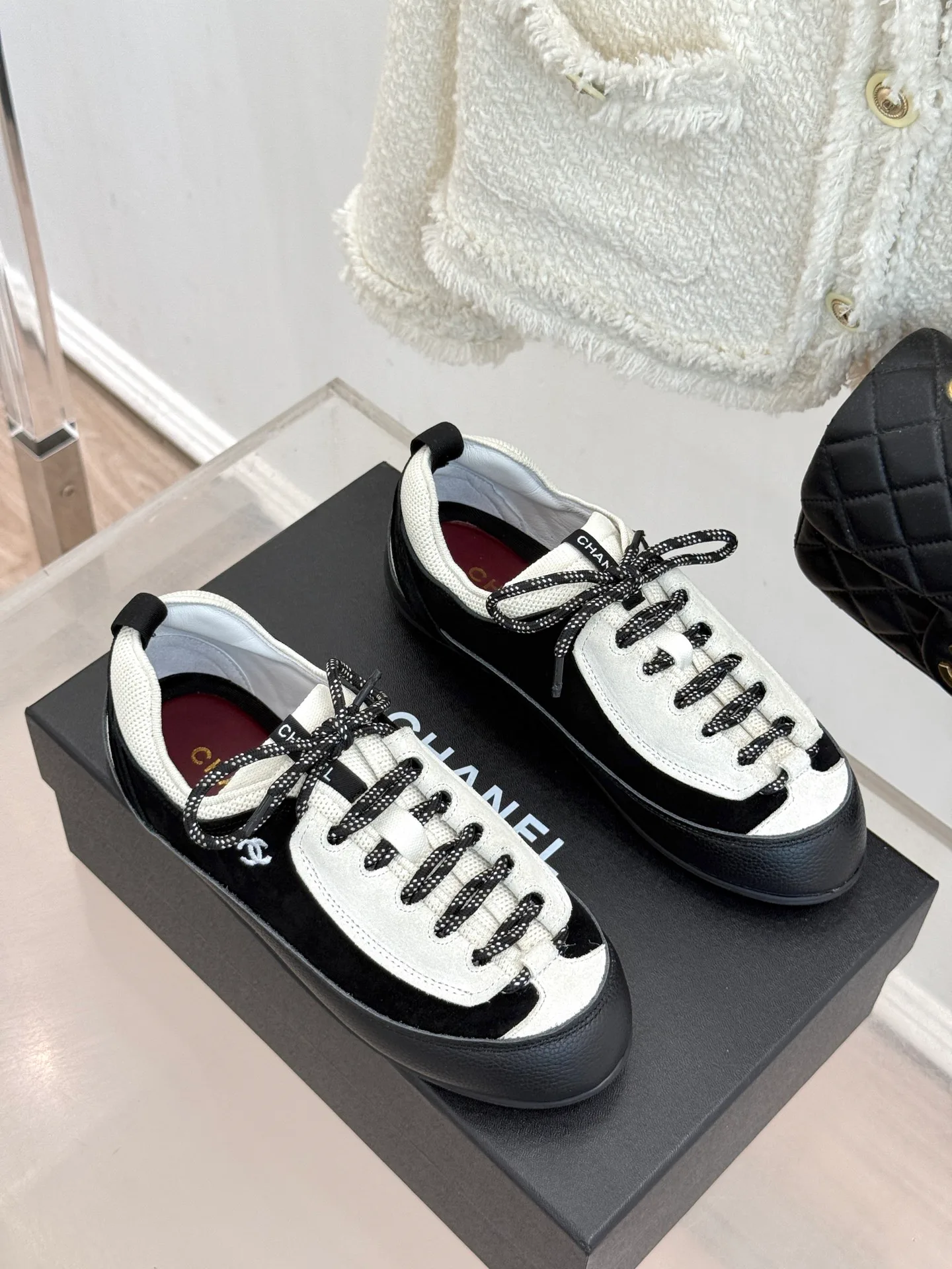 Women's Sneakers CHANEL 16891573
