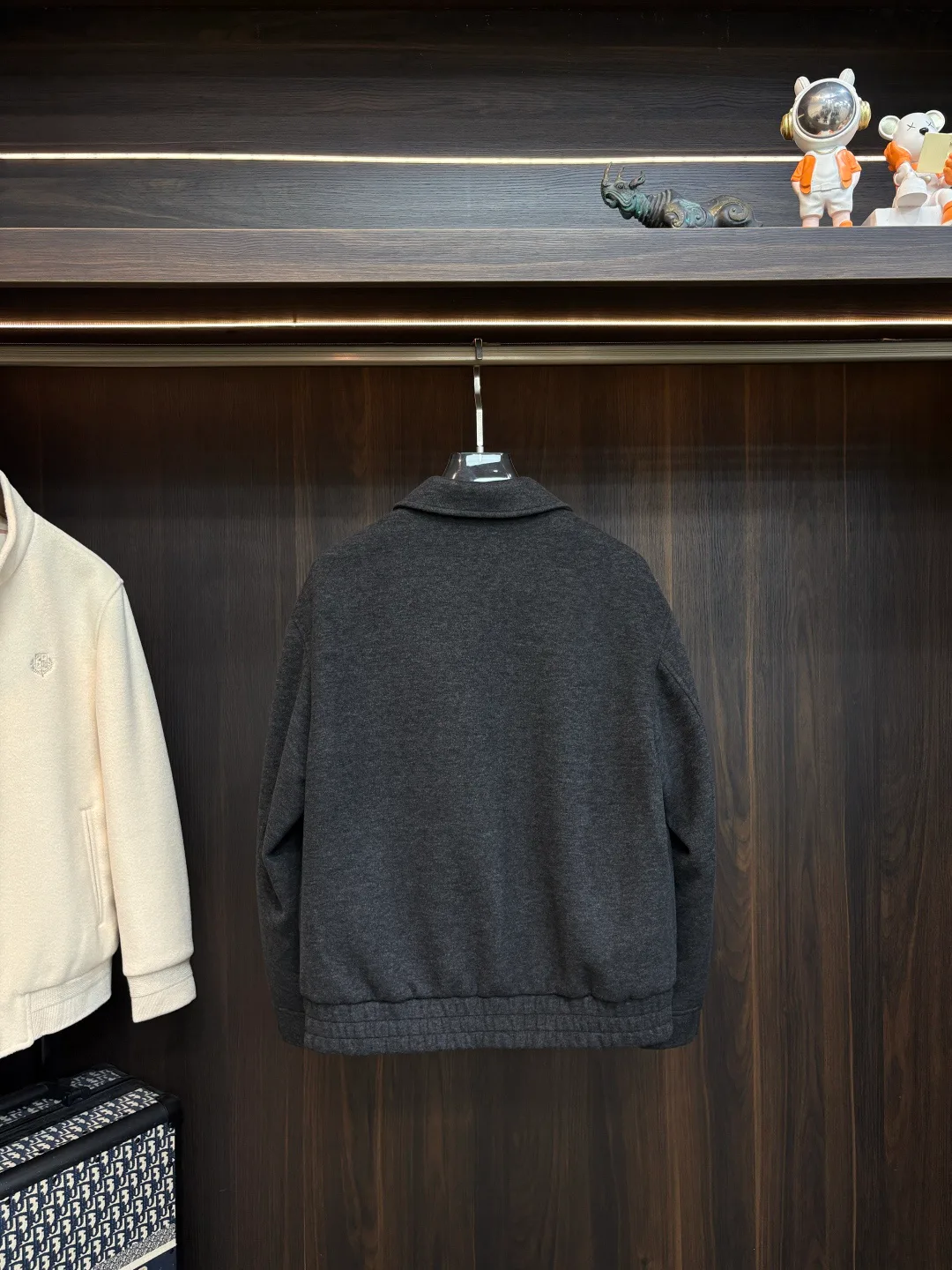 Men's Jackets And Down Jackets LOUIS VUITTON 17894396
