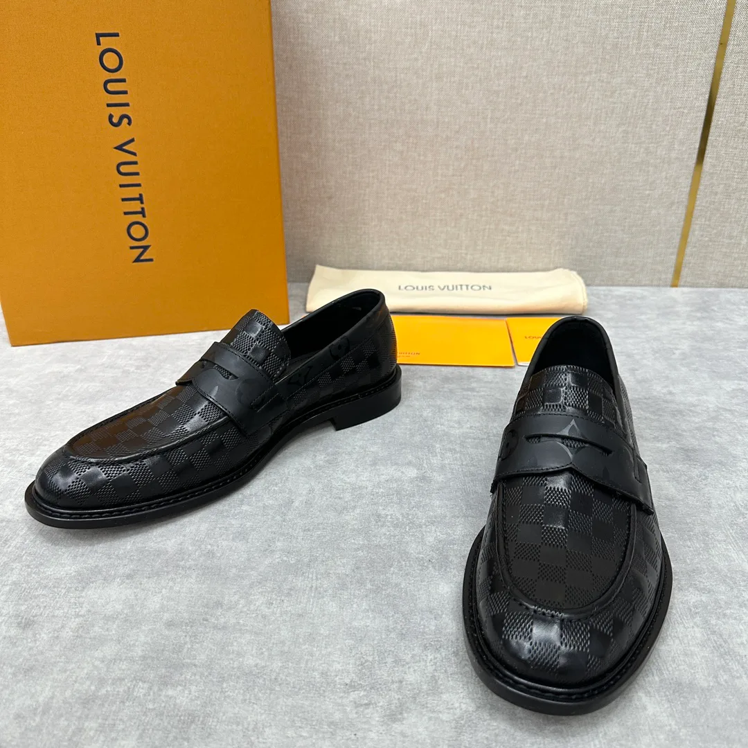 Men's Loafers And Dress Shoes LOUIS VUITTON 18193992