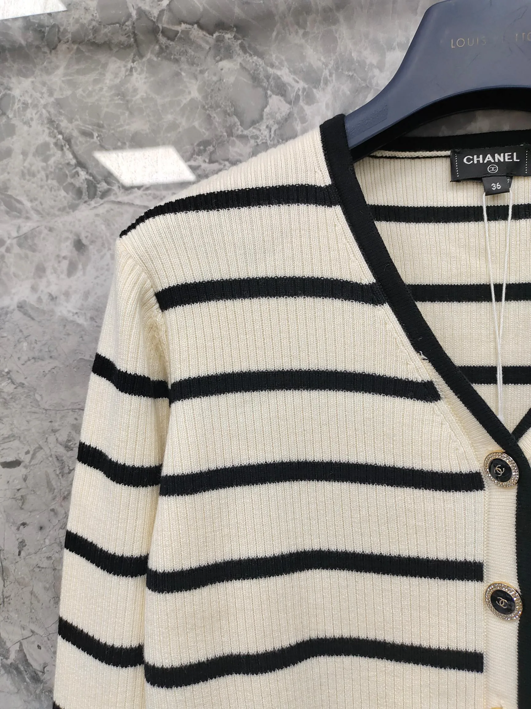 Women's Jumpers And Sweaters CHANEL 18337844