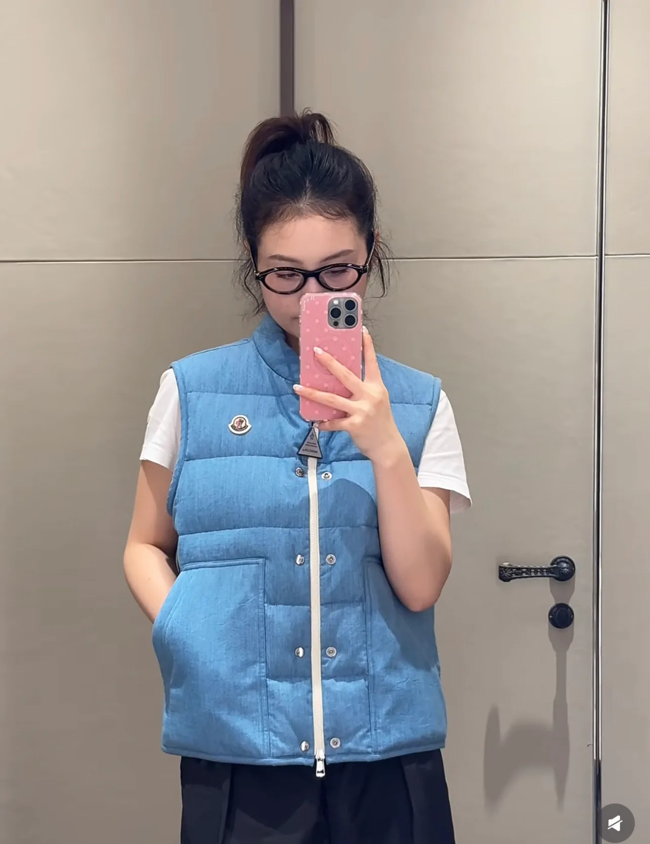 Women's Vests MONCLER 17855816