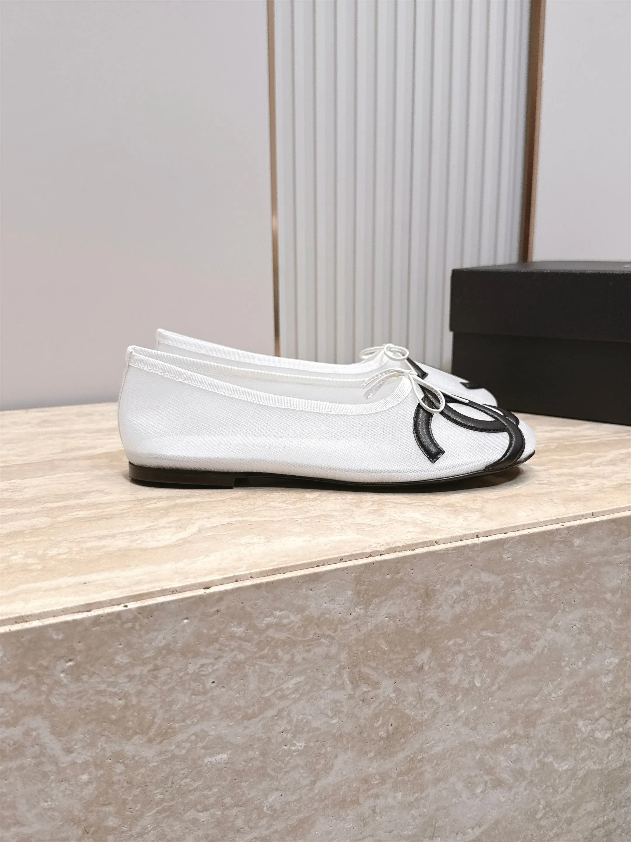 Women's Ballet Flats CHANEL 17968845