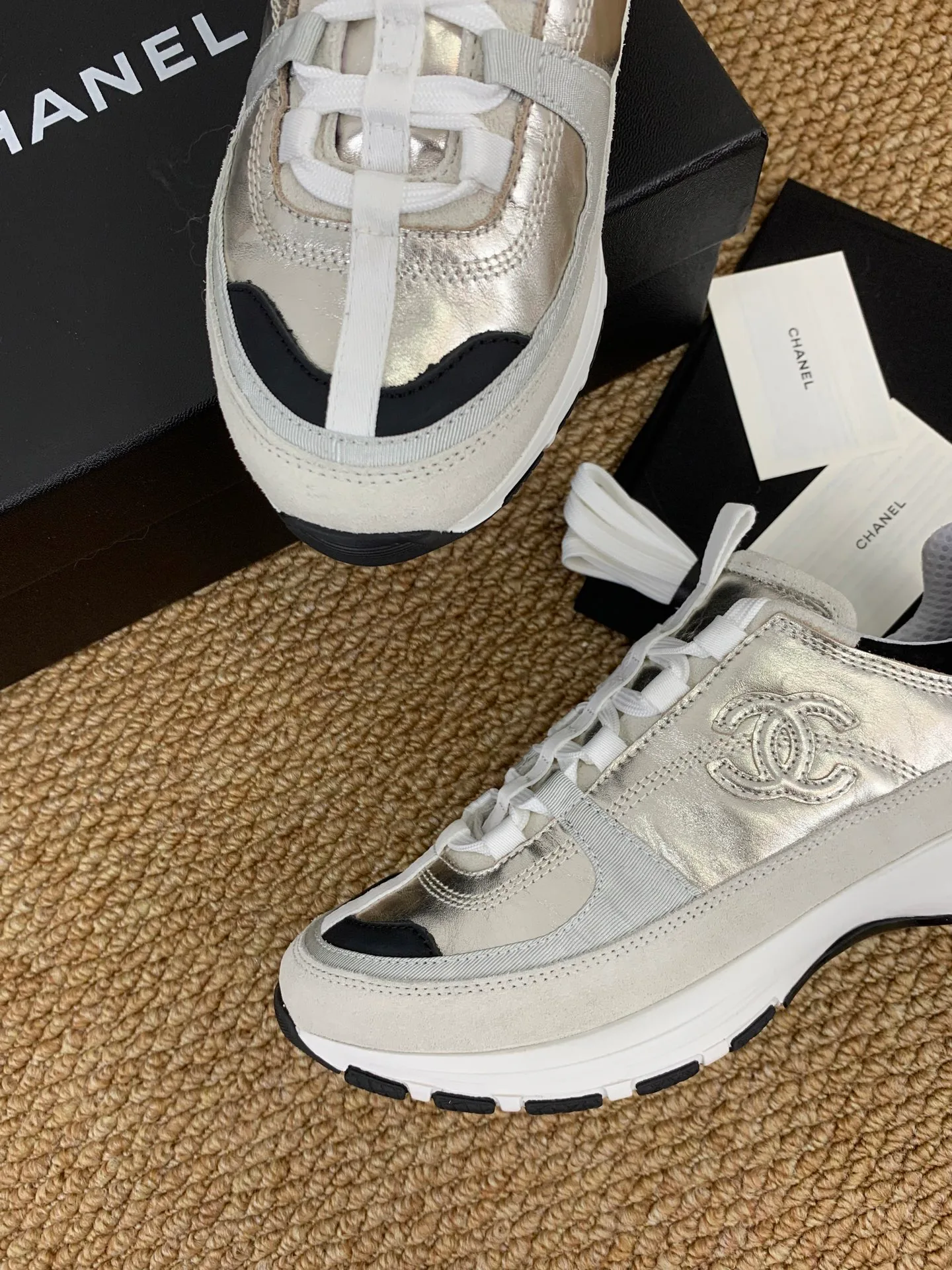 Women's Sneakers CHANEL 17545245