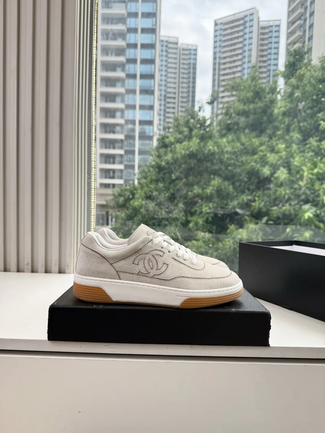 Women's Sneakers CHANEL 17940693