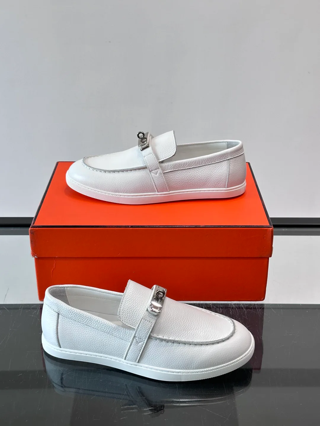 Men's Loafers And Dress Shoes HERMES 17904322