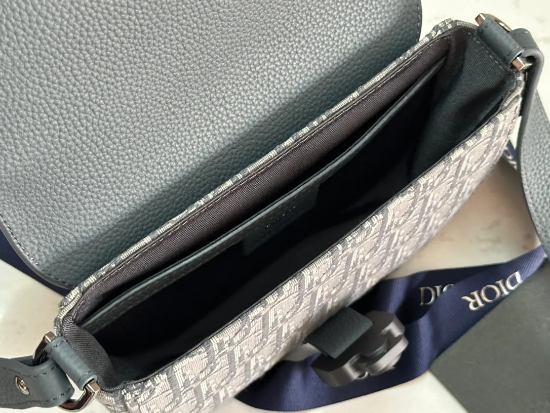 Men's Crossbody Bags CHRISTIAN DIOR 17014527