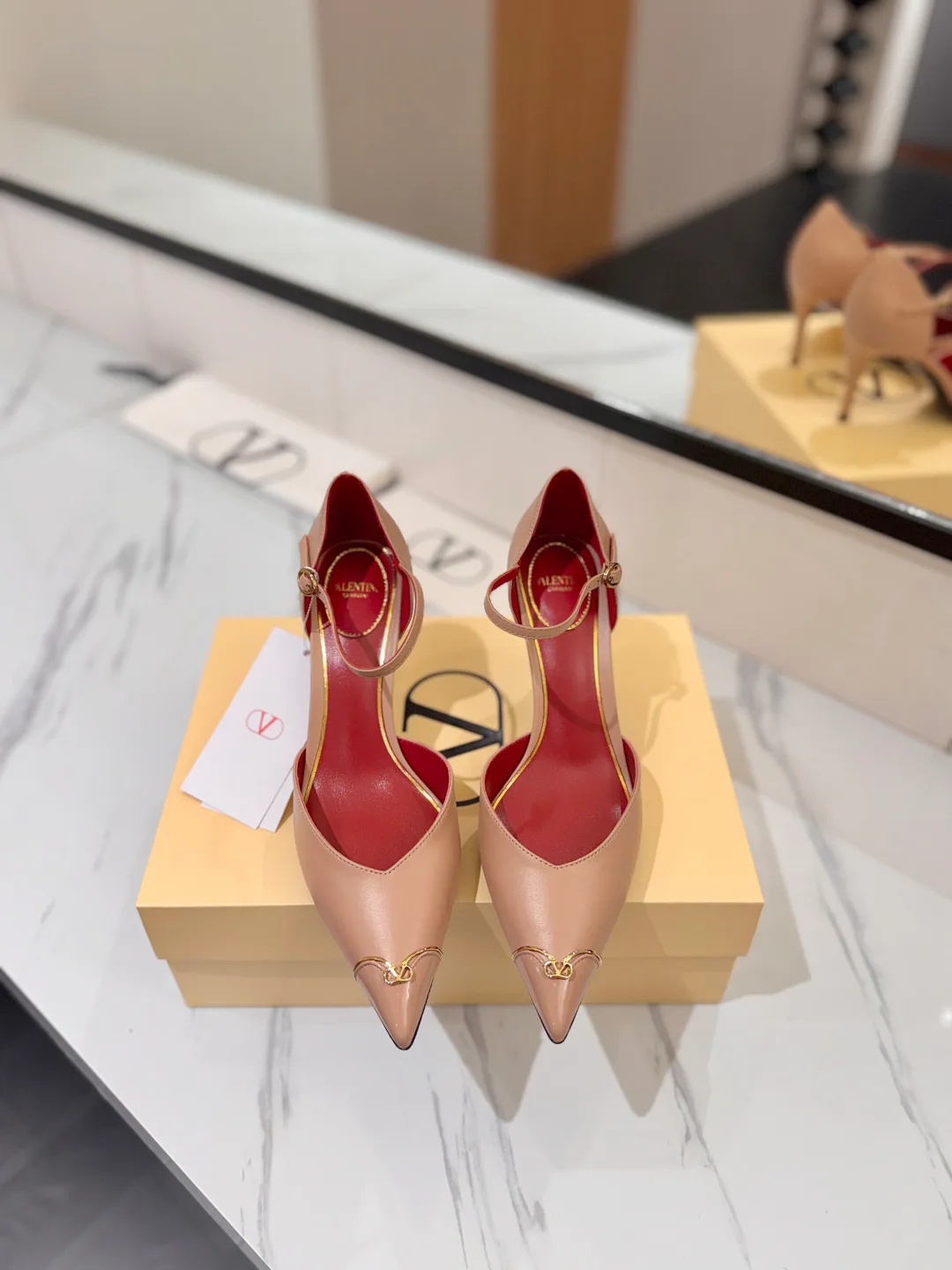 Women's Open-Toe Sandals VALENTINO 18134969