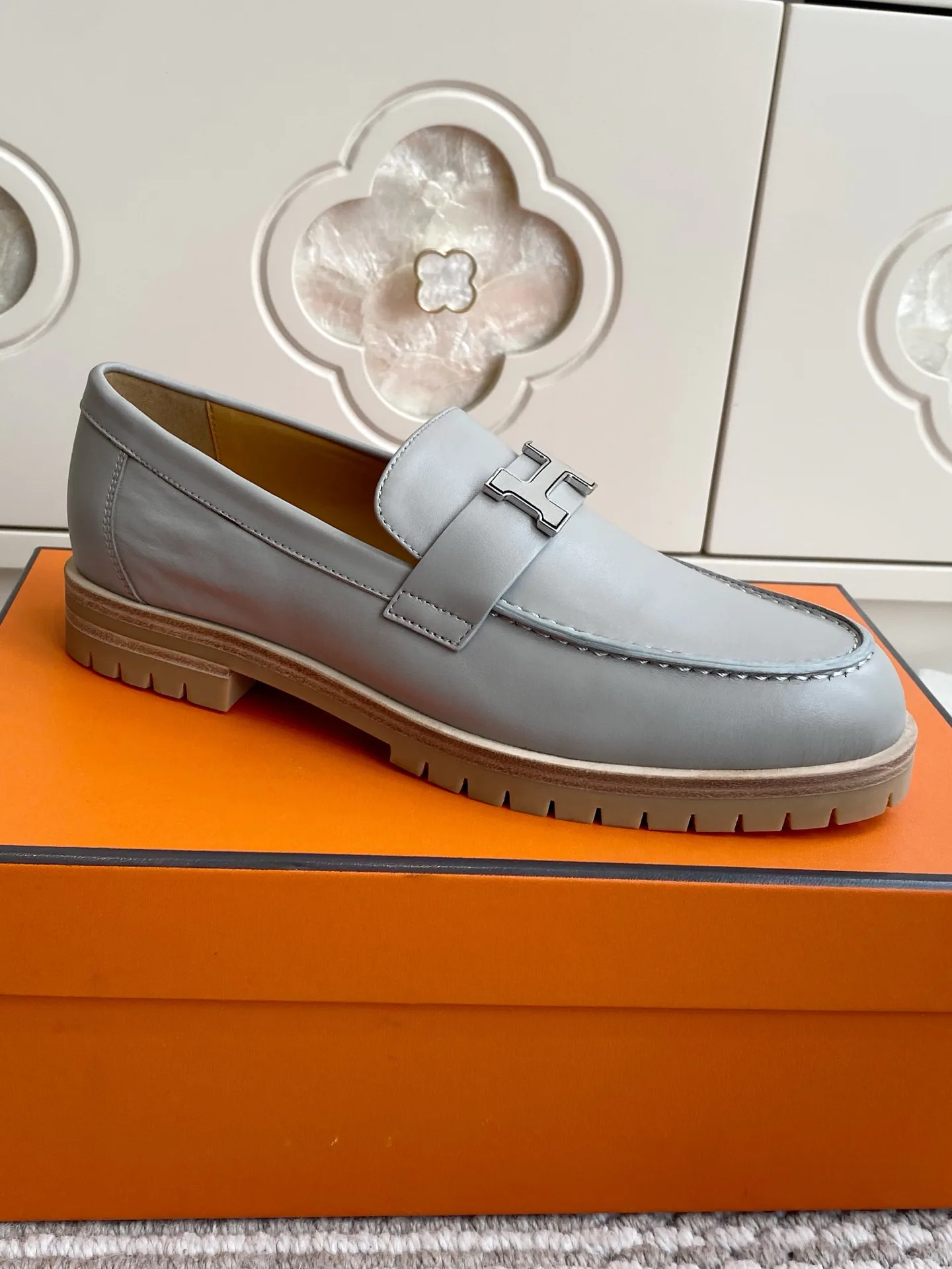Women's Loafers And Moccasins HERMES 17476150