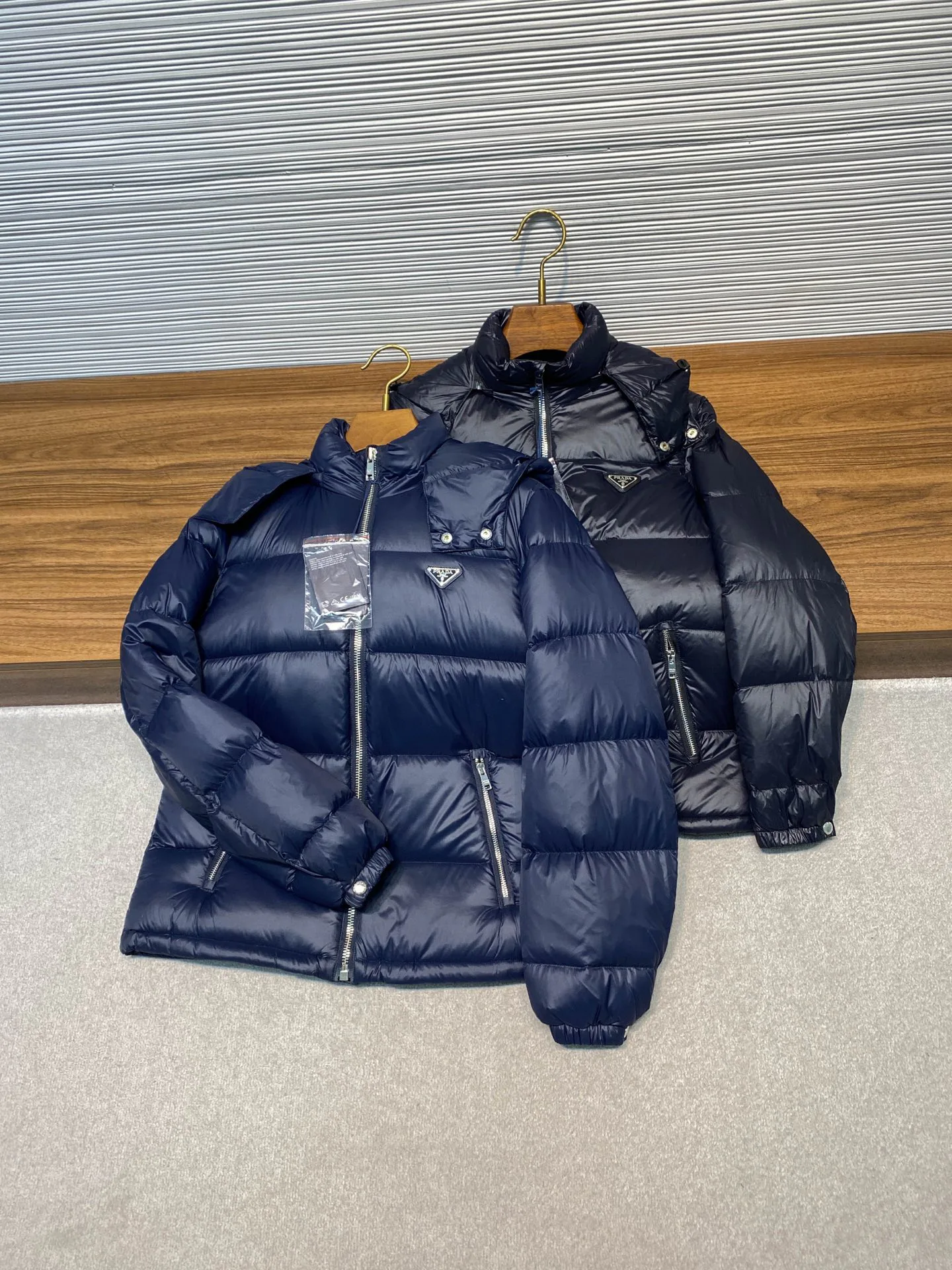 Куртки И Пуховики Мужские Prada 18596784