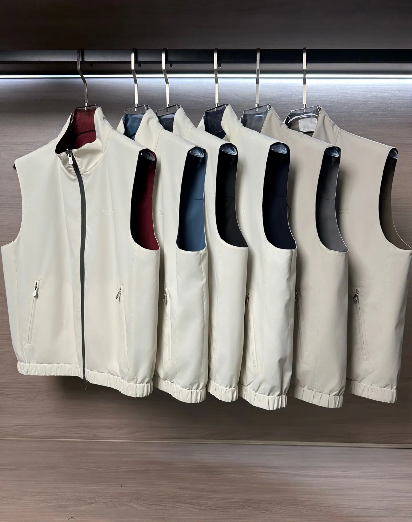 Men's Vests BRUNELLO CUCINELLI 18108929
