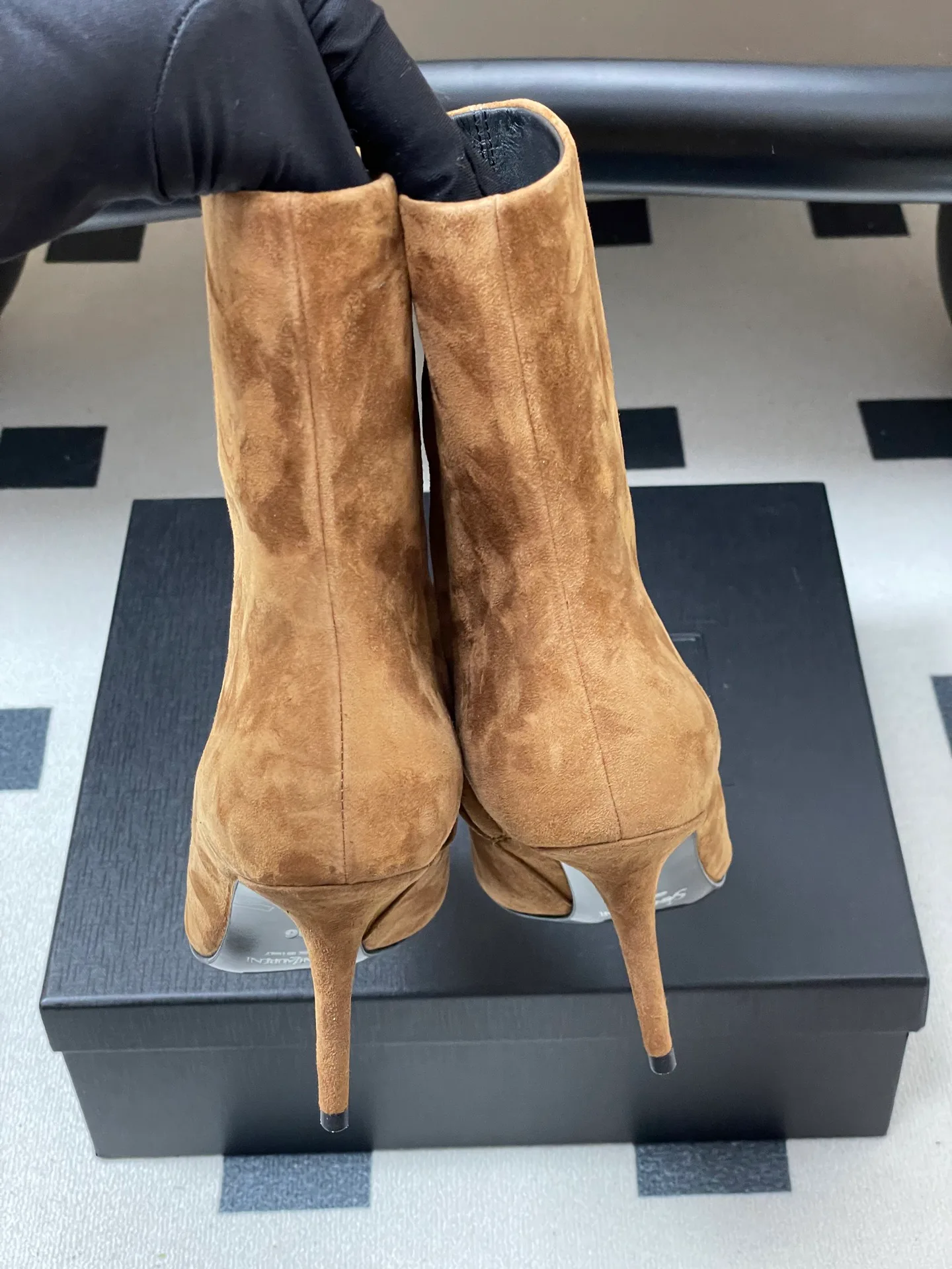 Women's Booties SAINT LAURENT 18461766