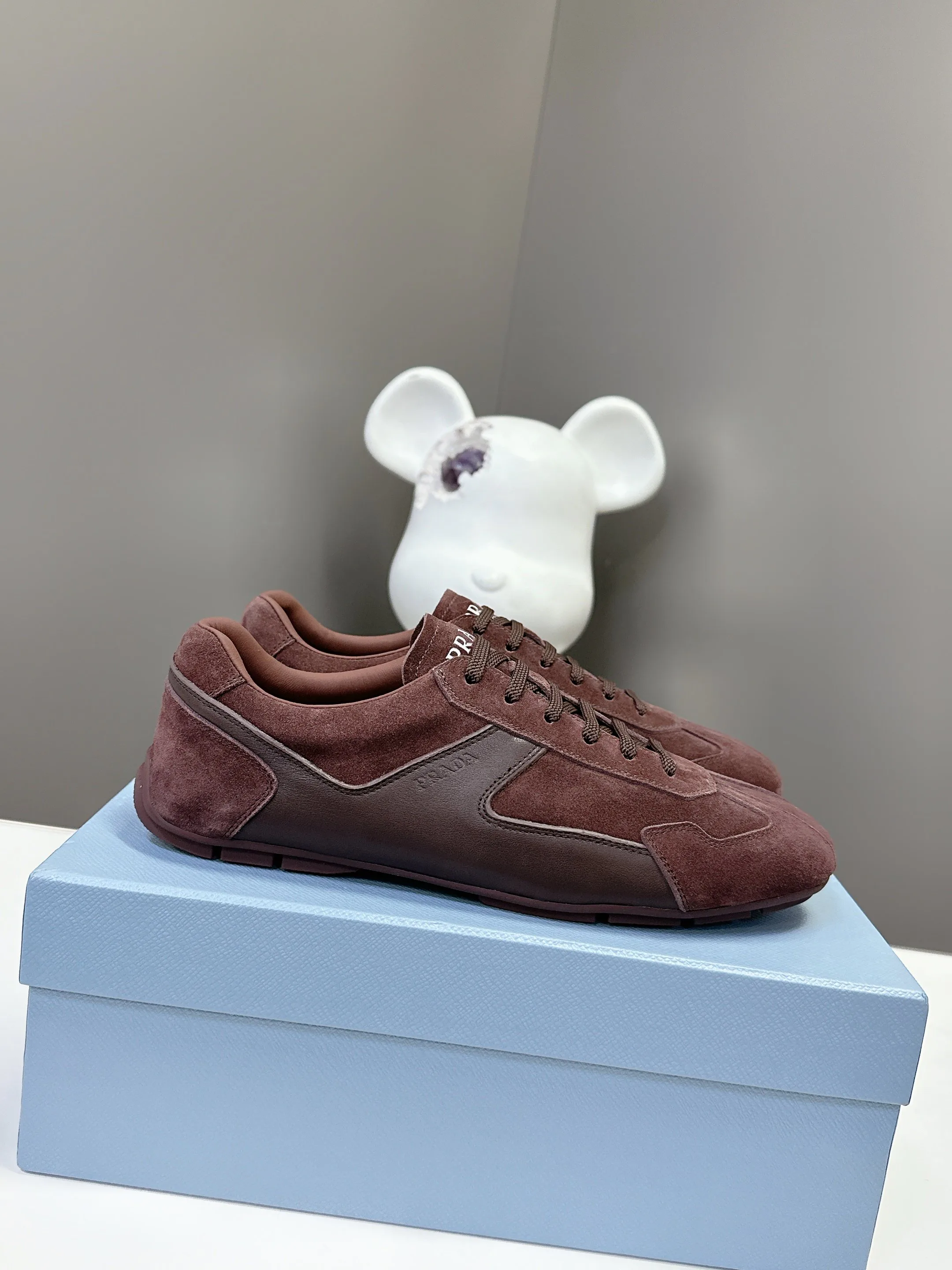 Women's Sneakers PRADA 17803522