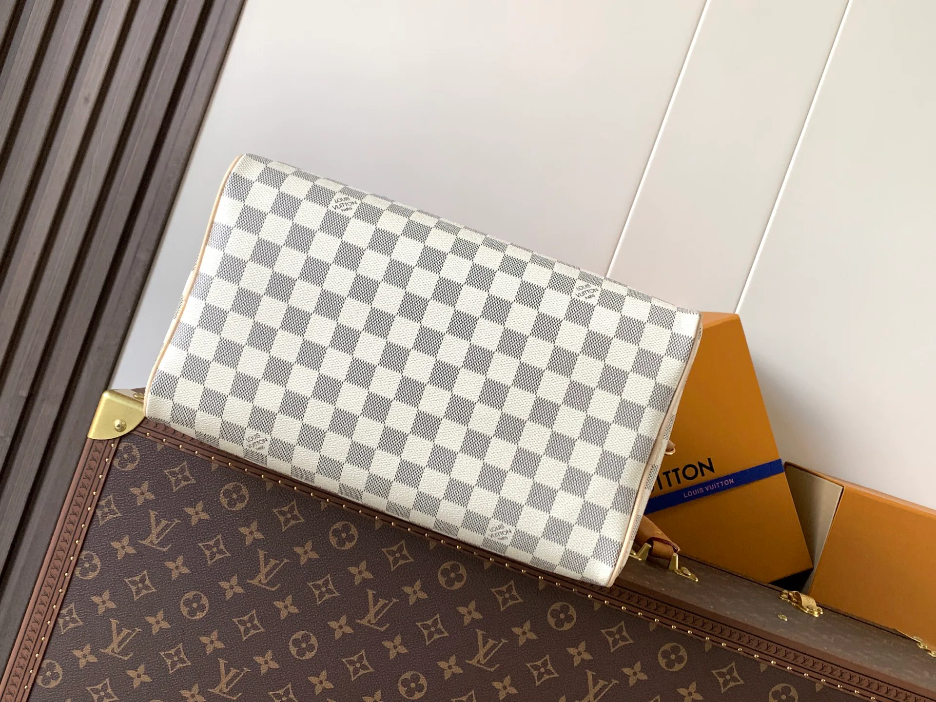 Women's Classic Handbags LOUIS VUITTON 16934198