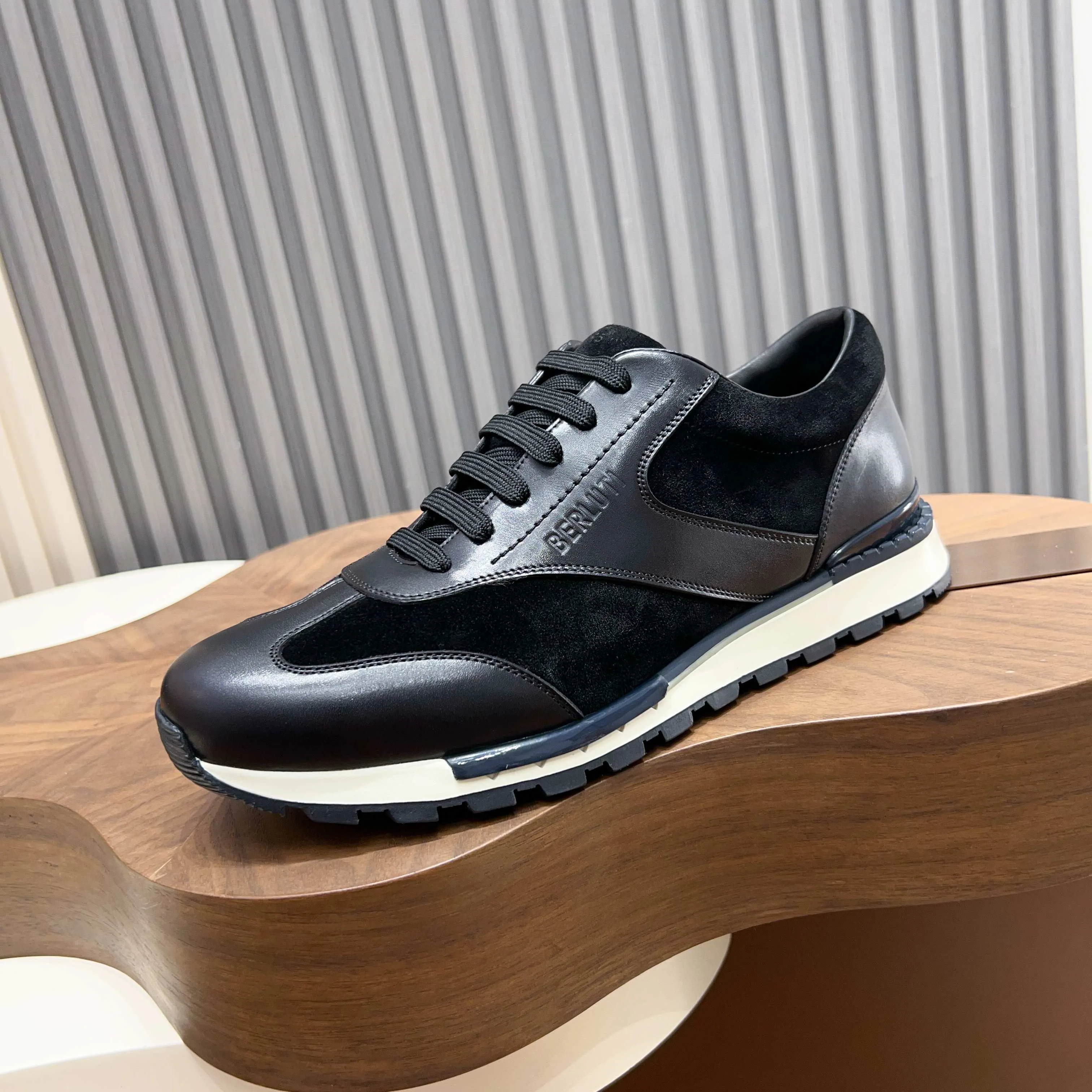 Men's Sneakers BERLUTI 18117164