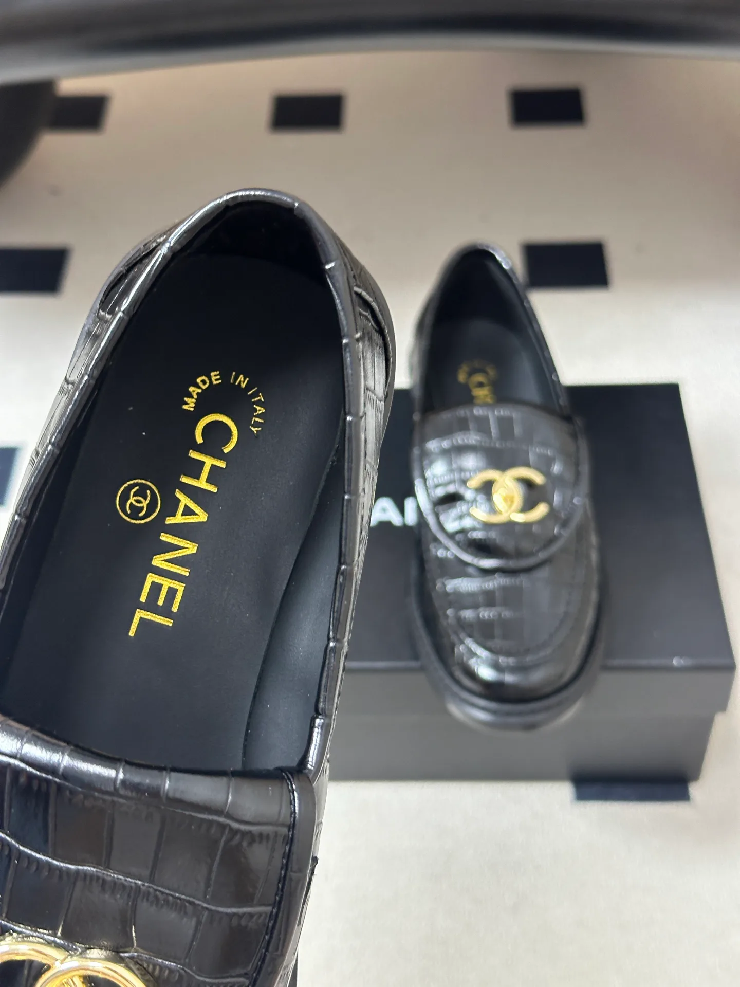 Women's Loafers And Moccasins CHANEL 18543421