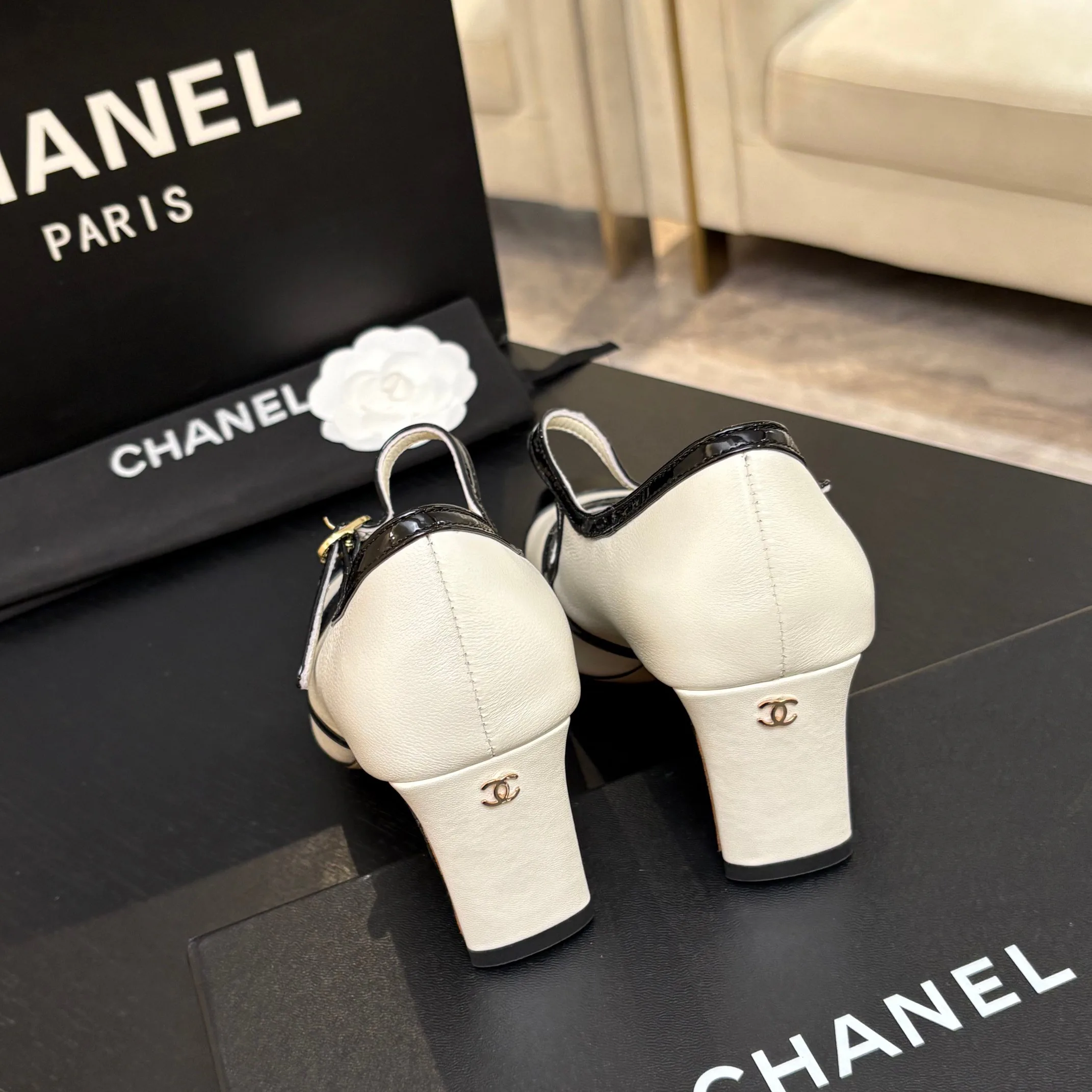 Women's Heels CHANEL 17448368