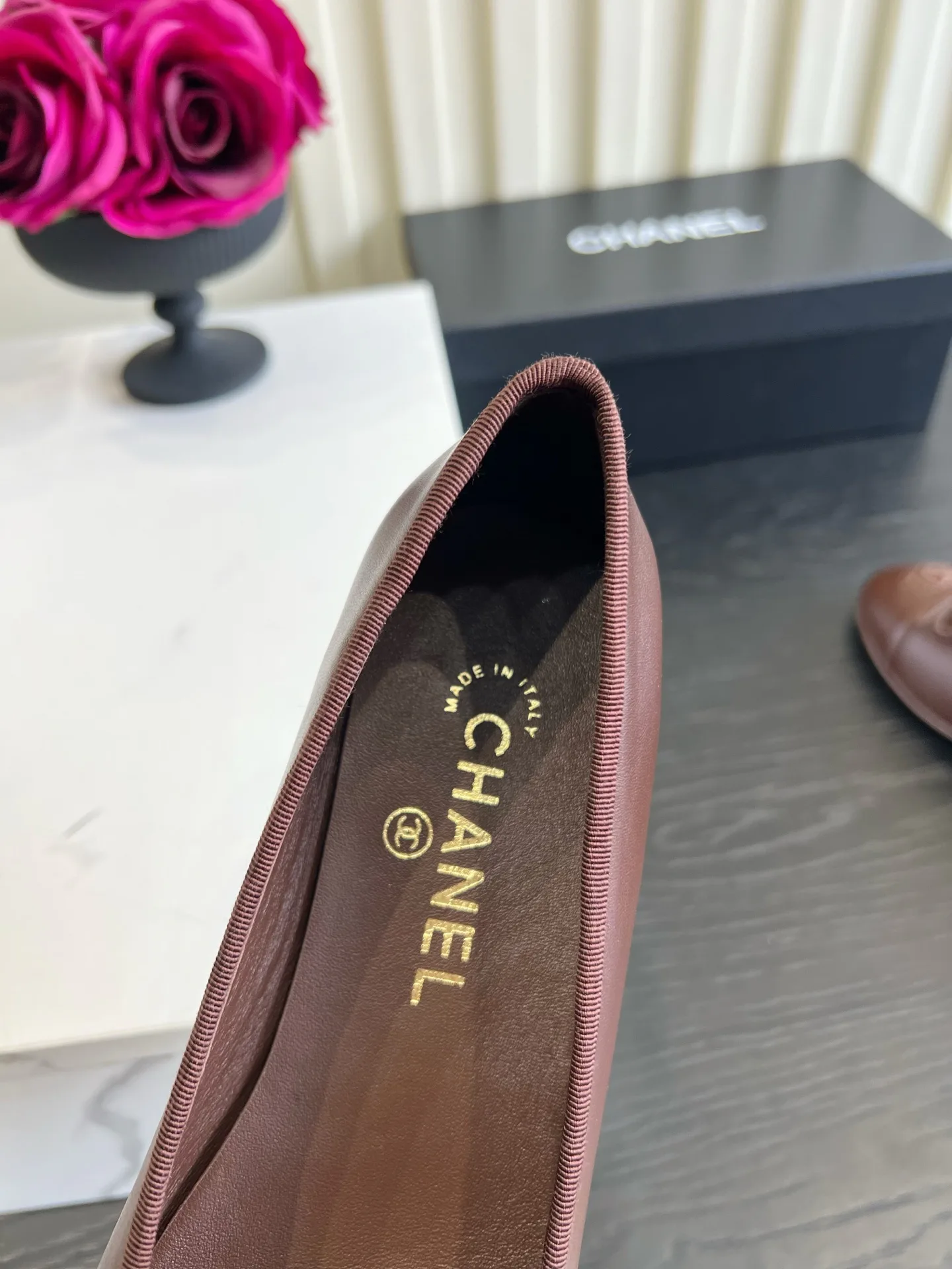 Women's Ballet Flats CHANEL 18223047