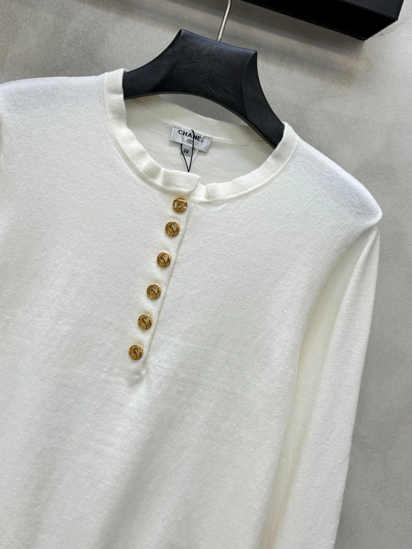 Women's Jumpers And Sweaters CHANEL 18138419