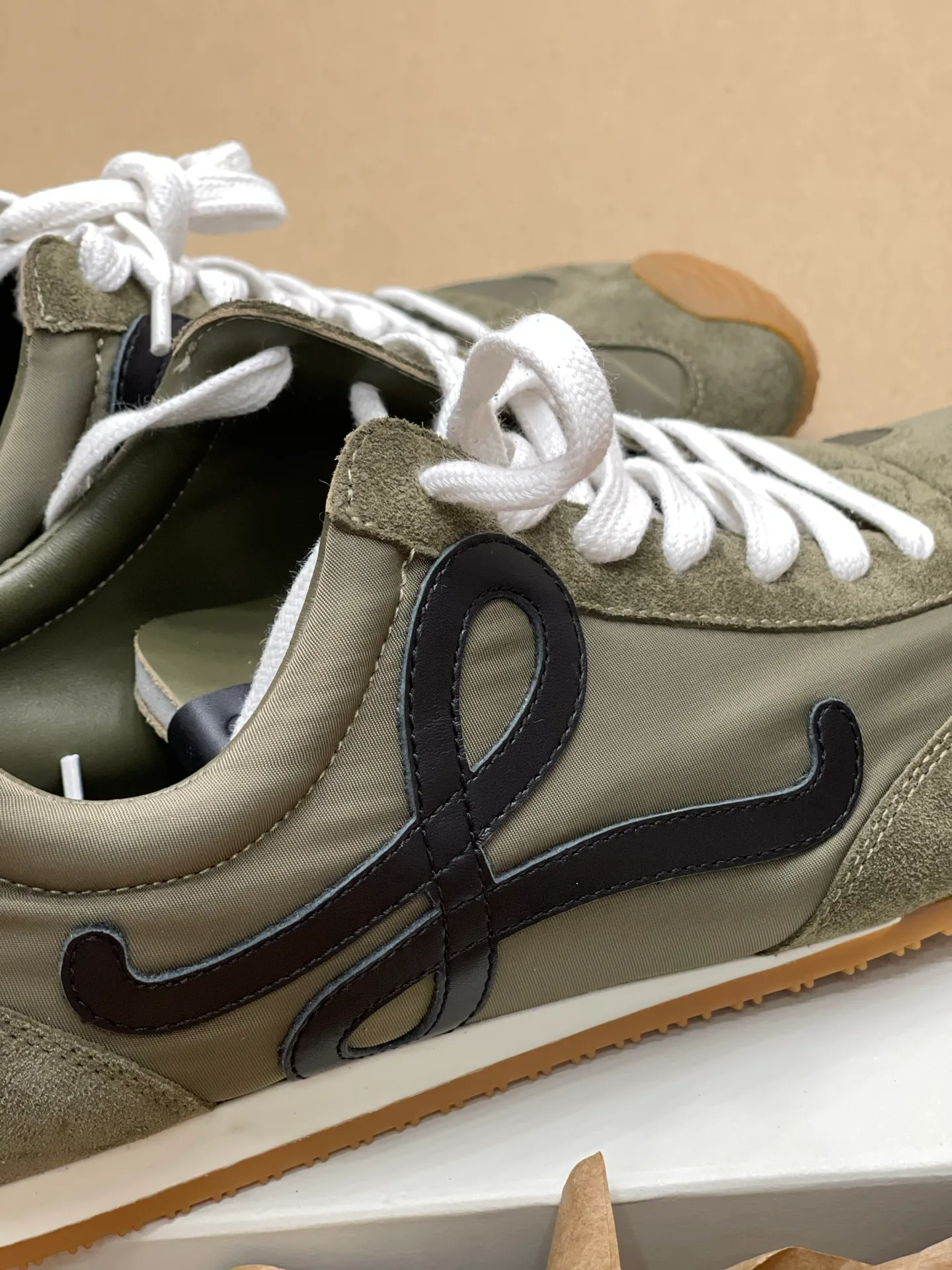 Men's Sneakers LOEWE 18191676