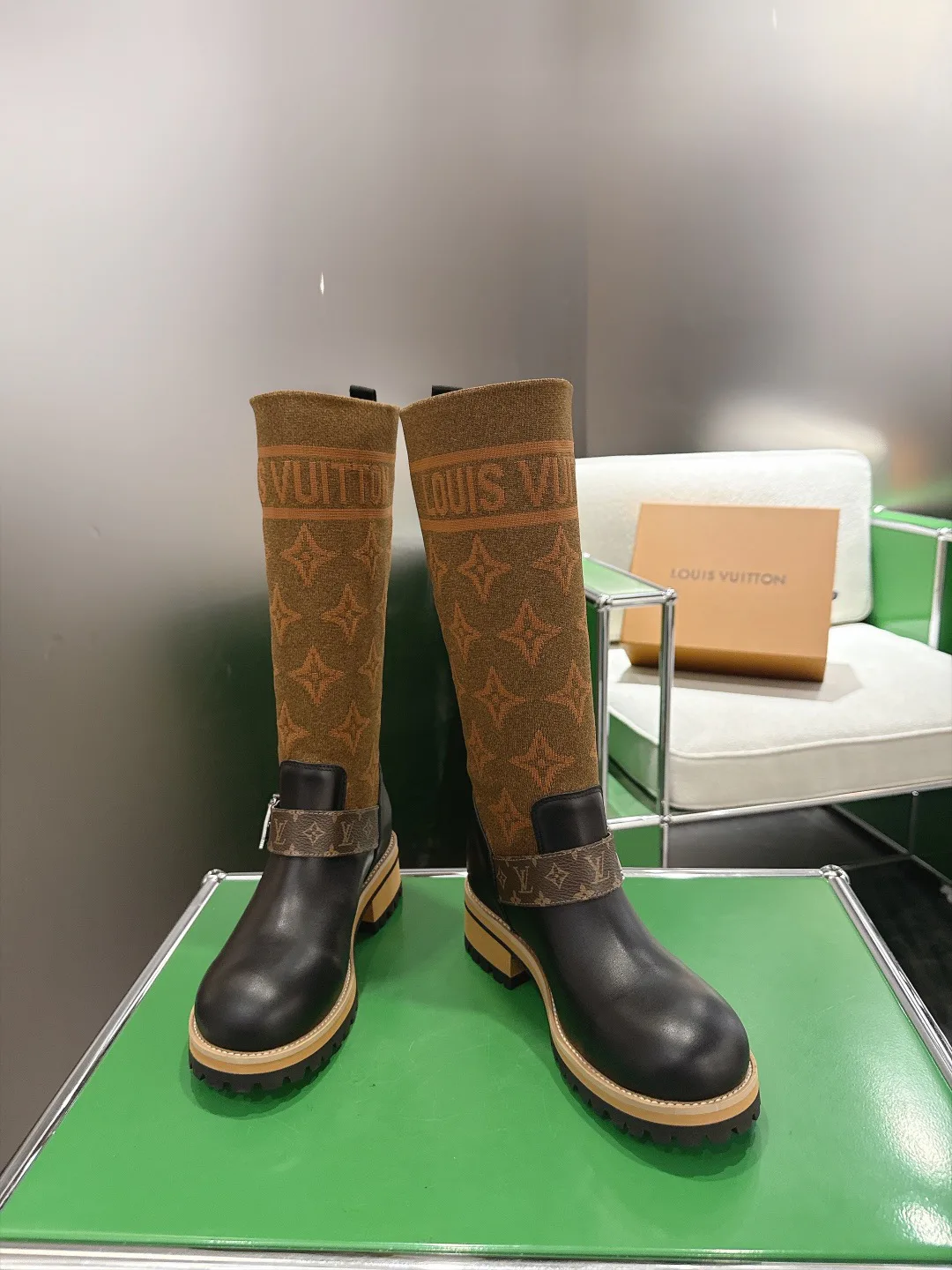 Women's Boots LOUIS VUITTON 18011661