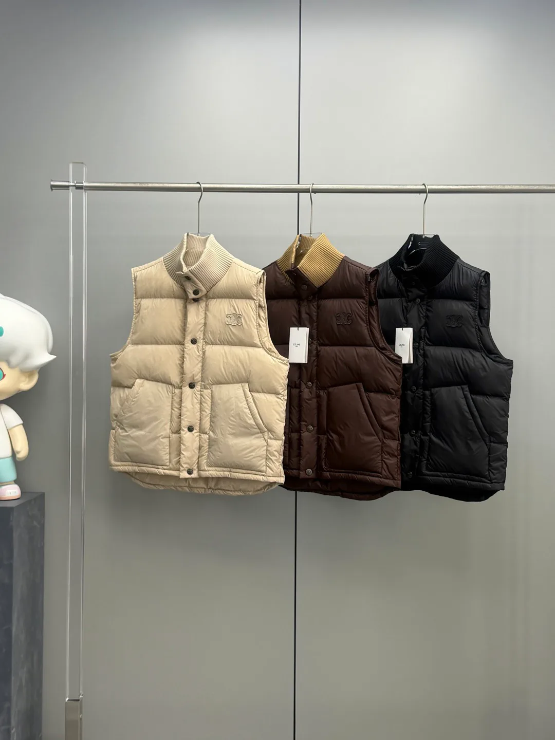 Women's Vests CELINE 18134125