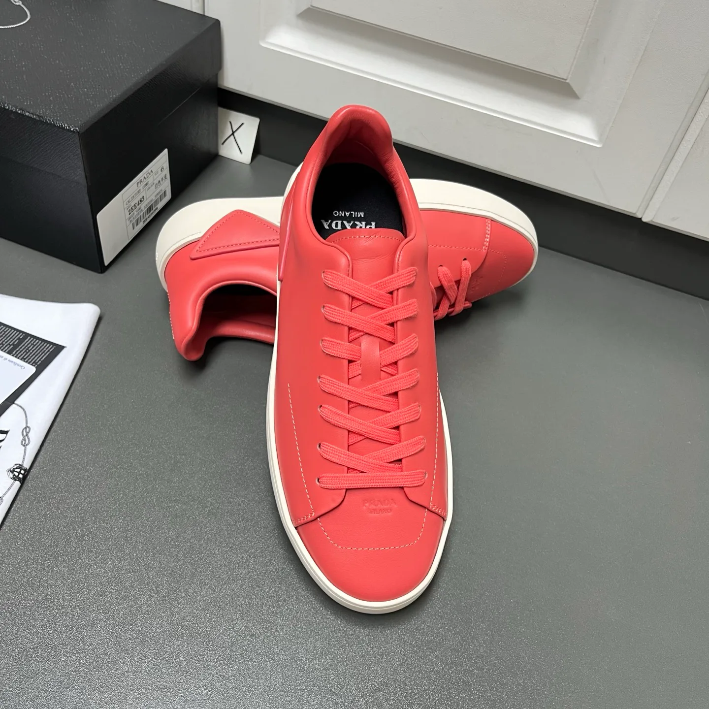Men's Sneakers PRADA 16940085