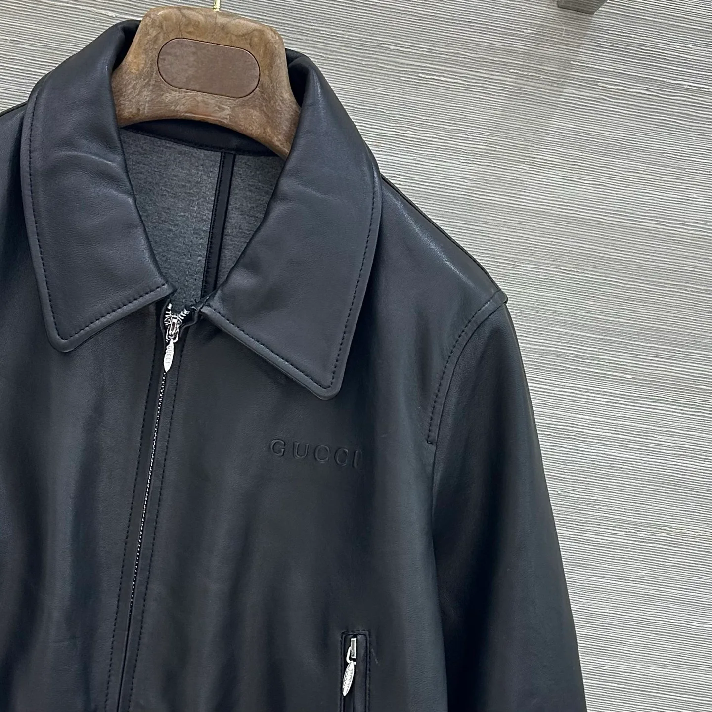 Women's Leather Jackets And Sheepskin Coats GUCCI 18027485