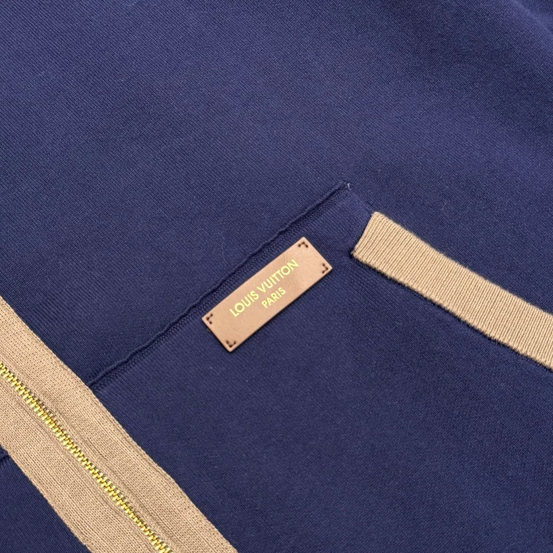 Men's Jackets And Down Jackets LOUIS VUITTON 18174075