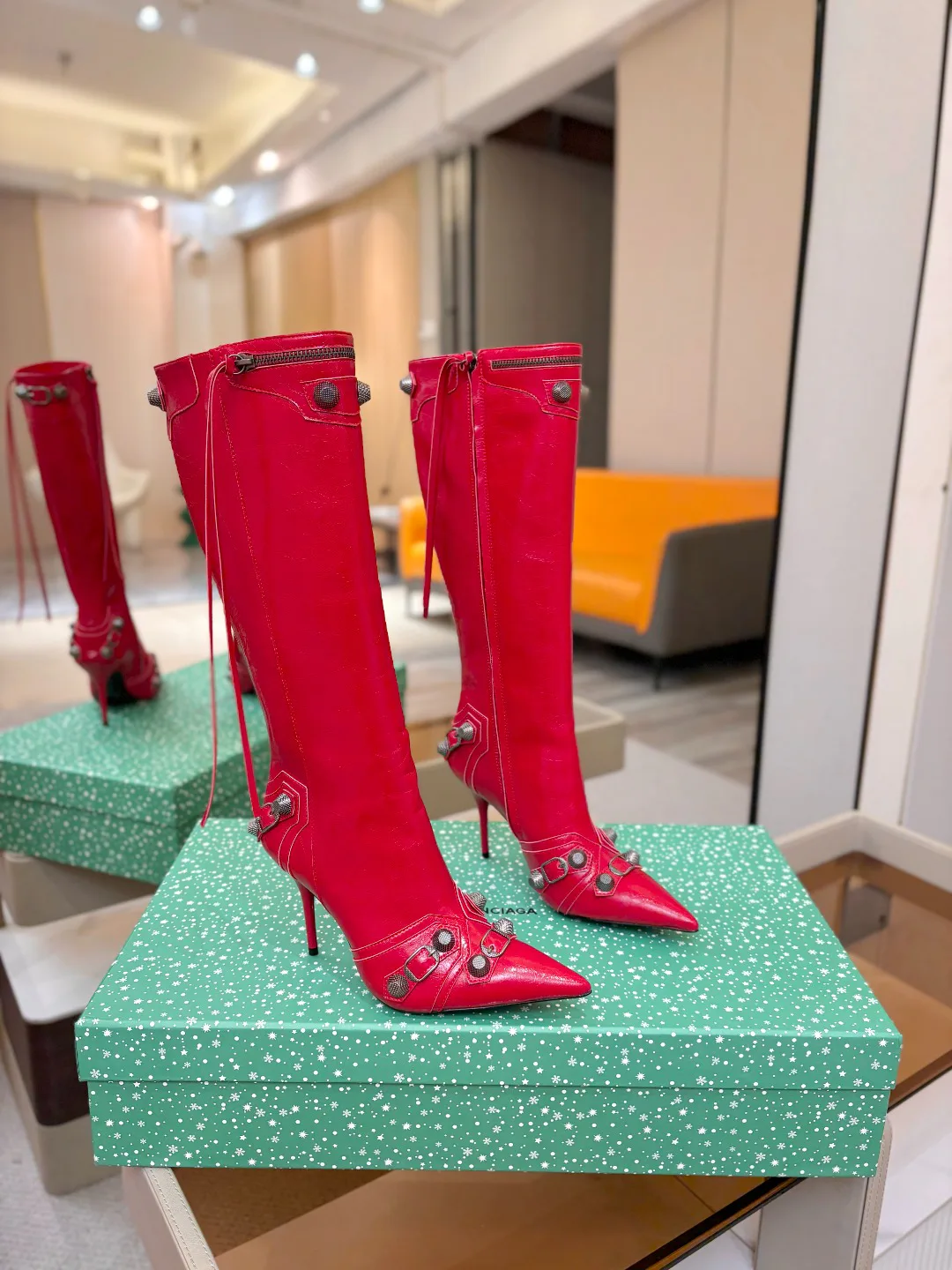 Women's Boots BALENCIAGA 18521338
