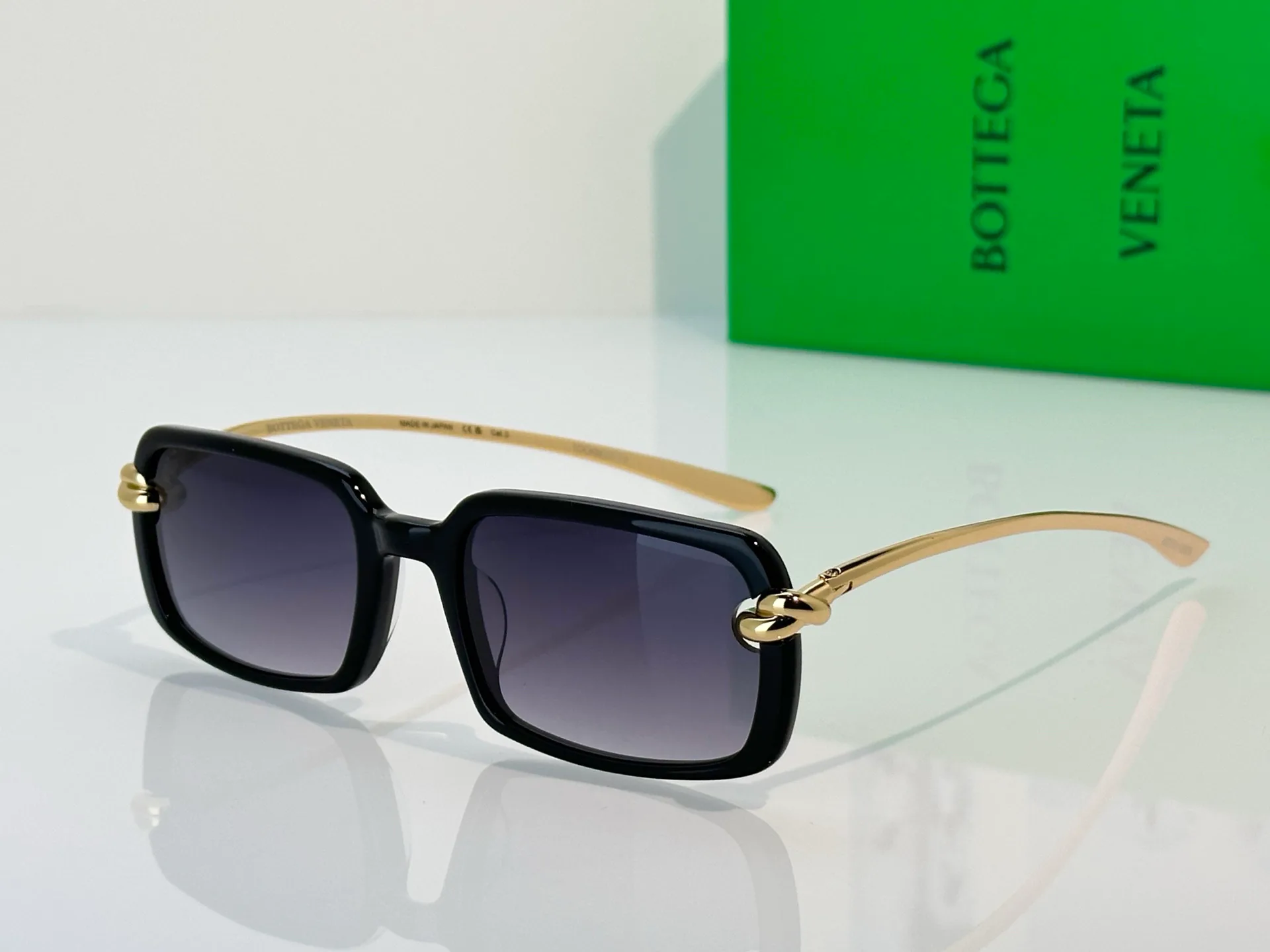 Glasses BOTTEGA VENETA 17465982