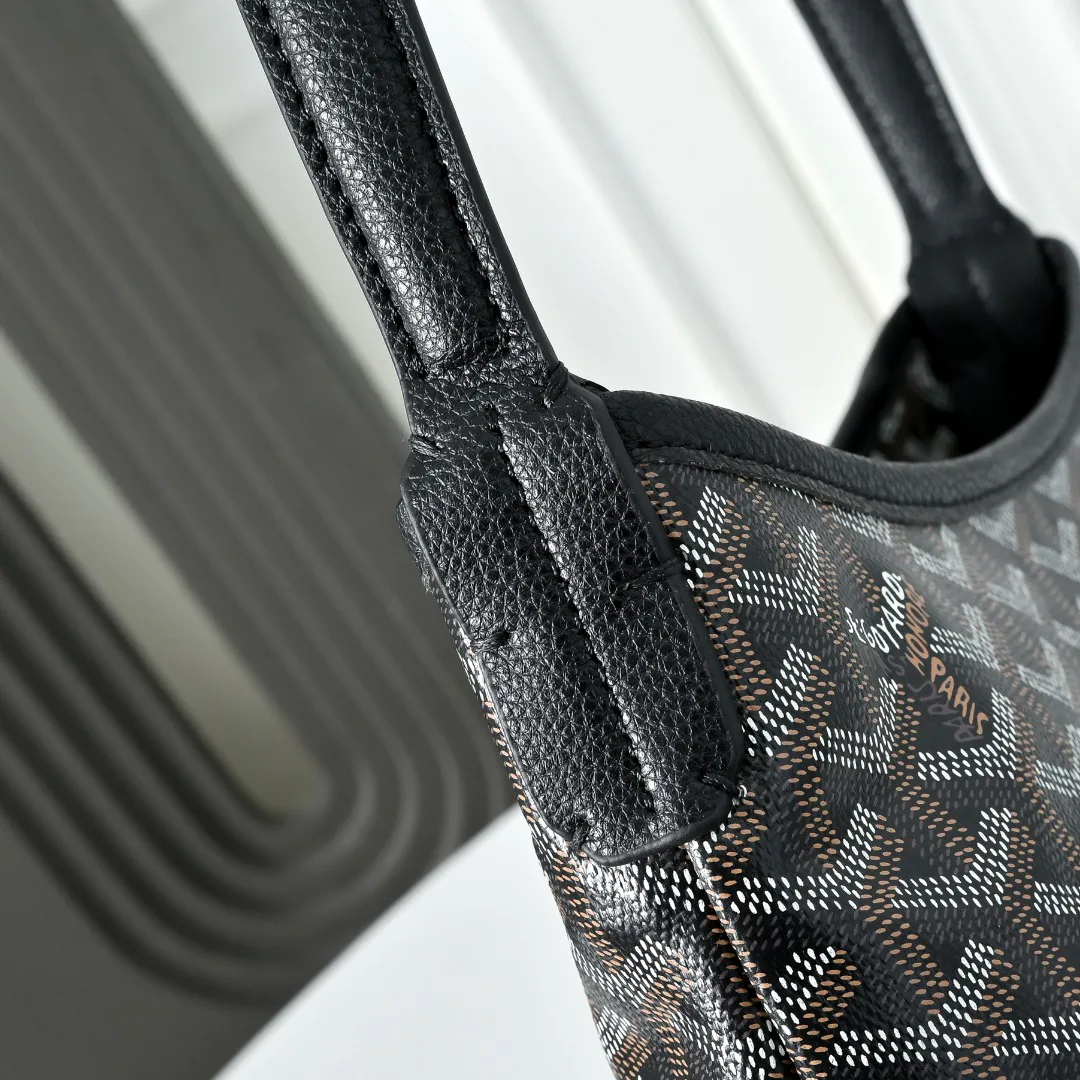 Women's Classic Handbags GOYARD 18005171