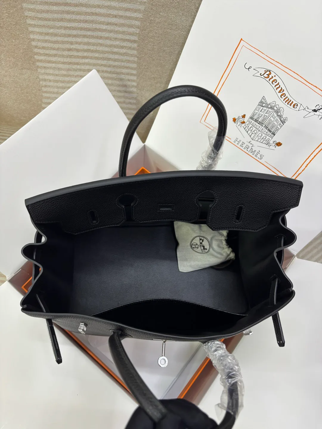 Women's Classic Handbags HERMES 18127419