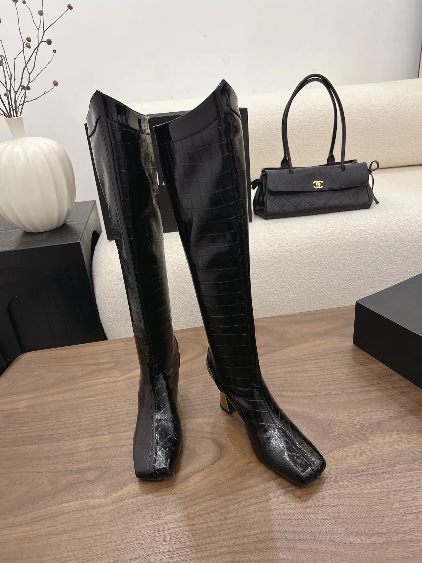Women's Boots CHANEL 17349804