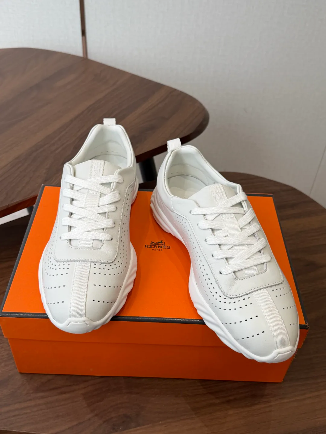 Women's Sneakers HERMES 17128301