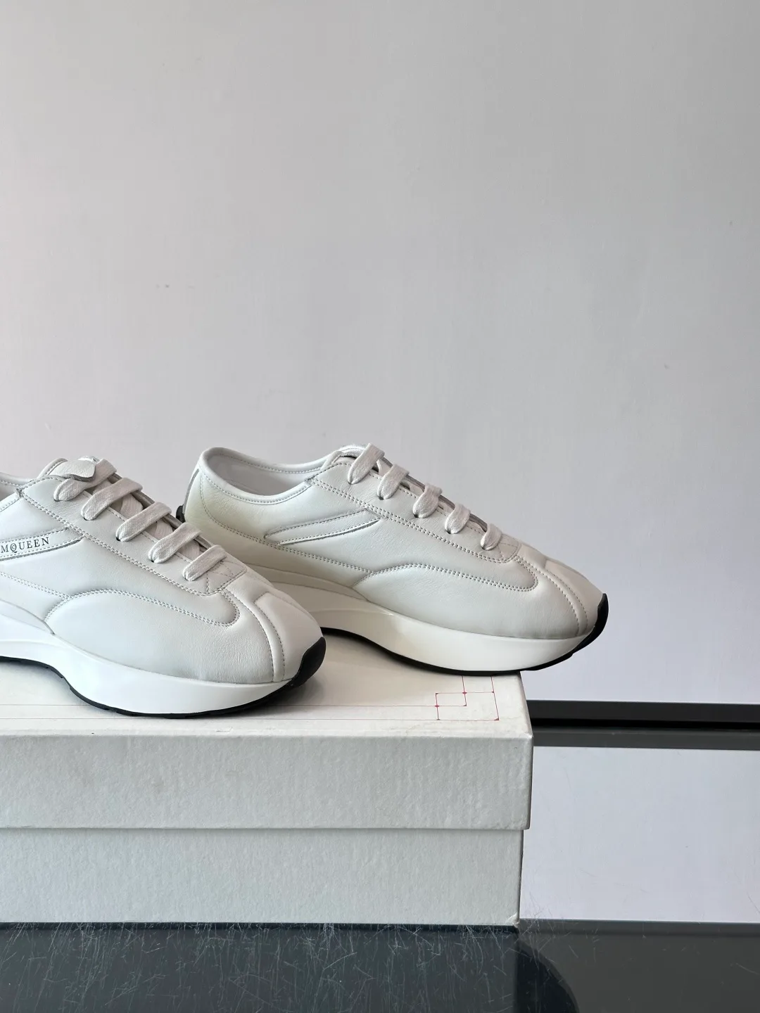Women's Sneakers ALEXANDER MCQUEEN 17328790