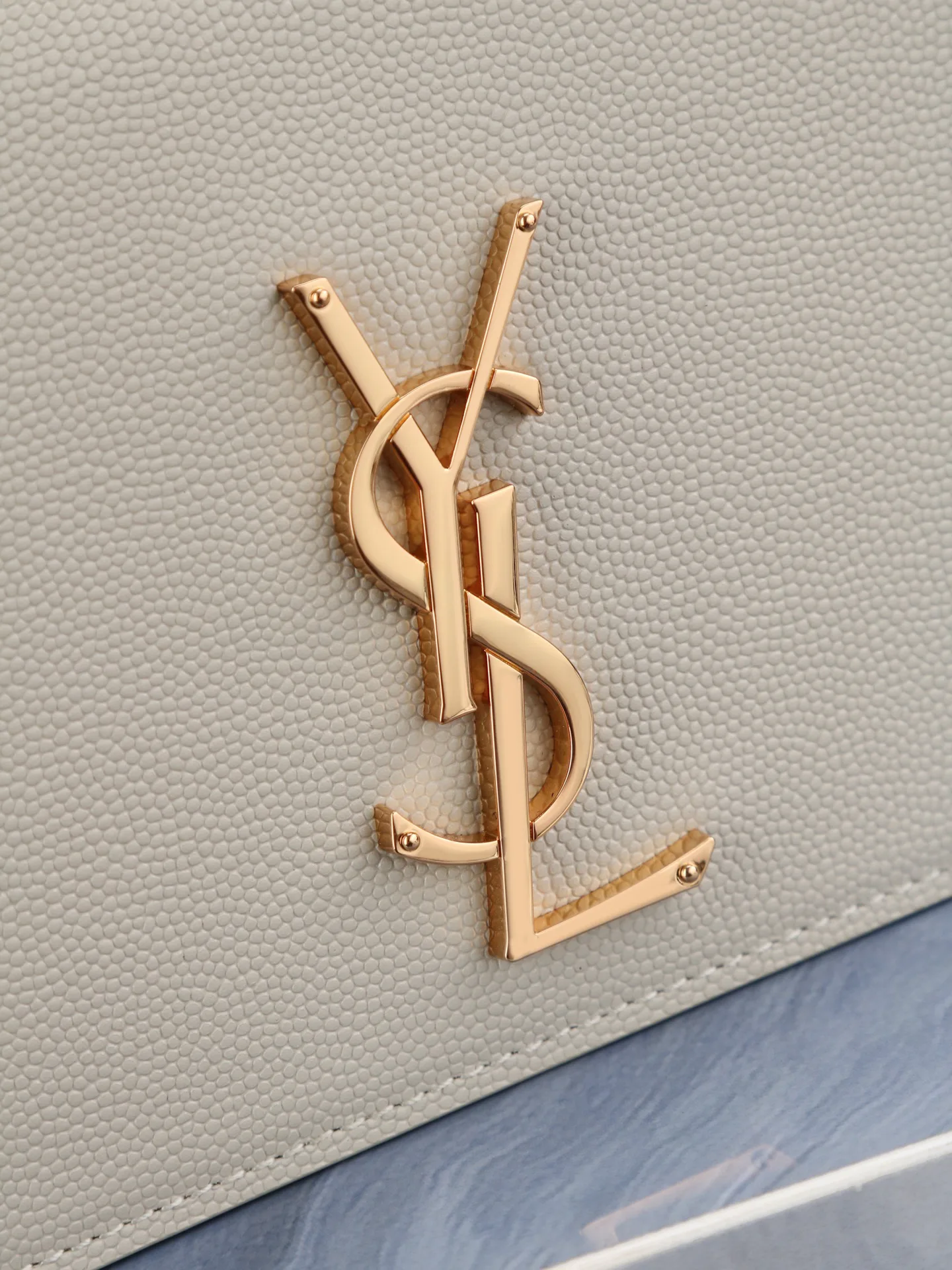 Women's Classic Handbags SAINT LAURENT 18427412