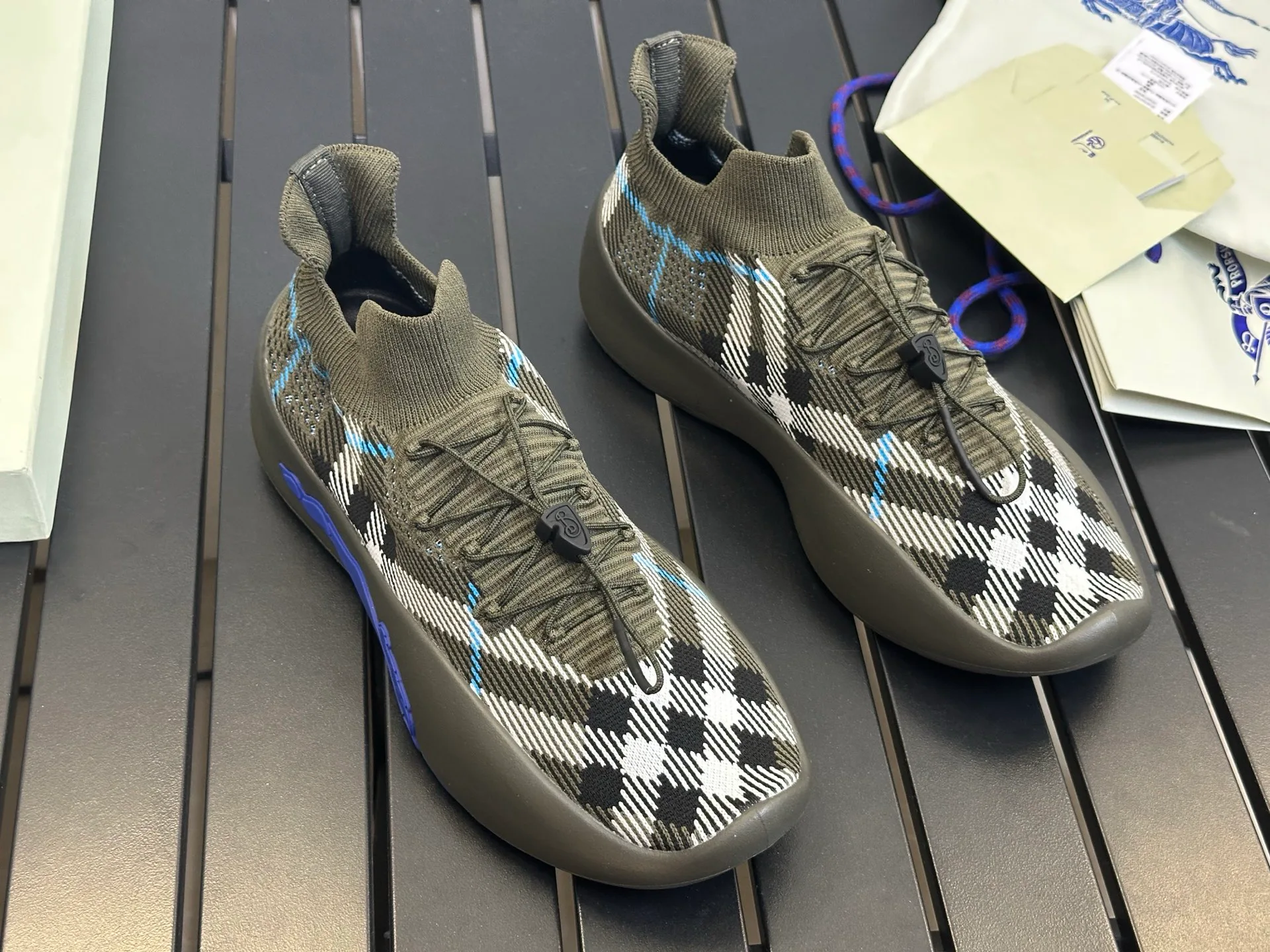 Women's Sneakers BURBERRY 17420322