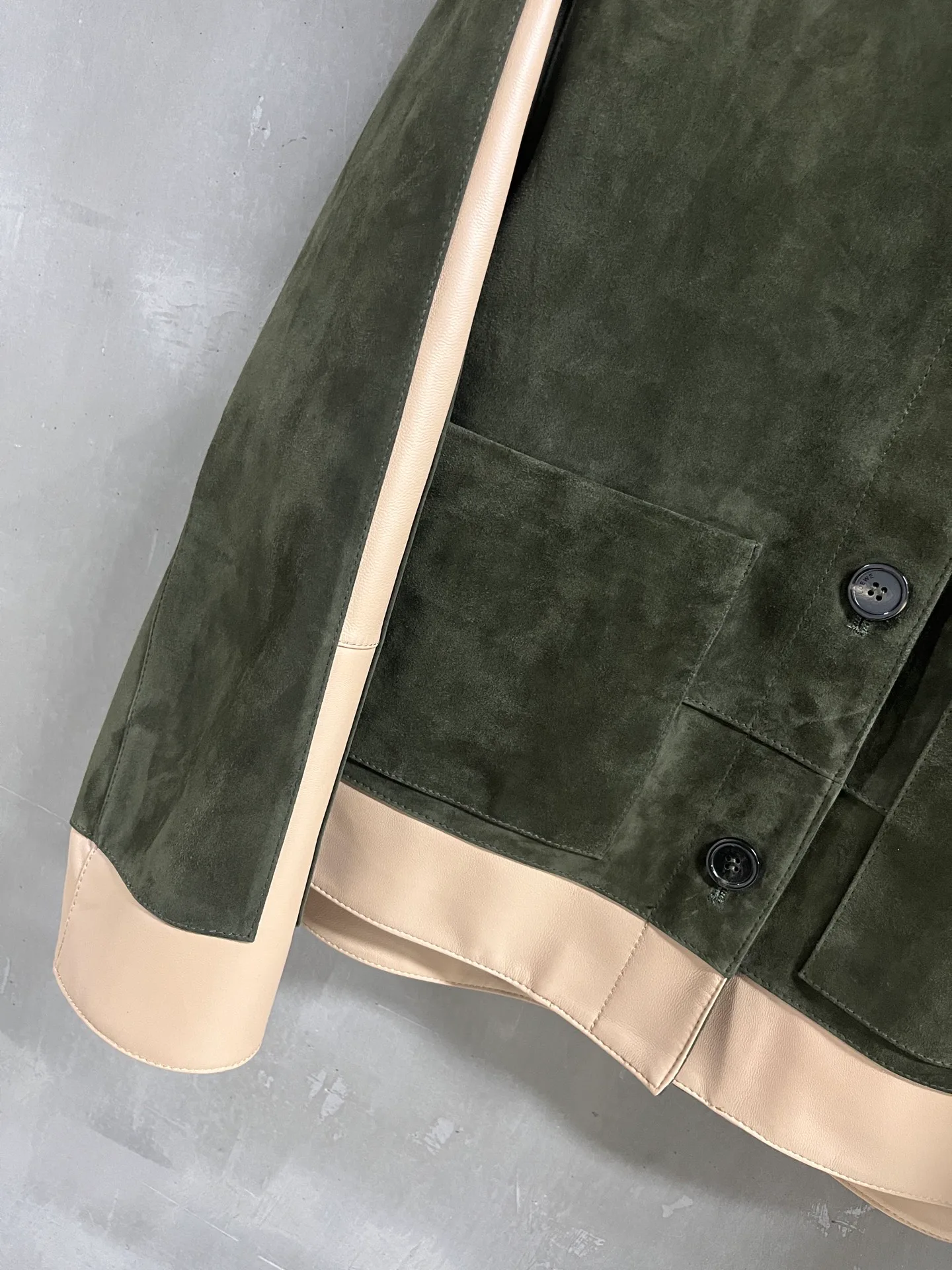 Women's Leather Jackets And Sheepskin Coats LOEWE 18172879