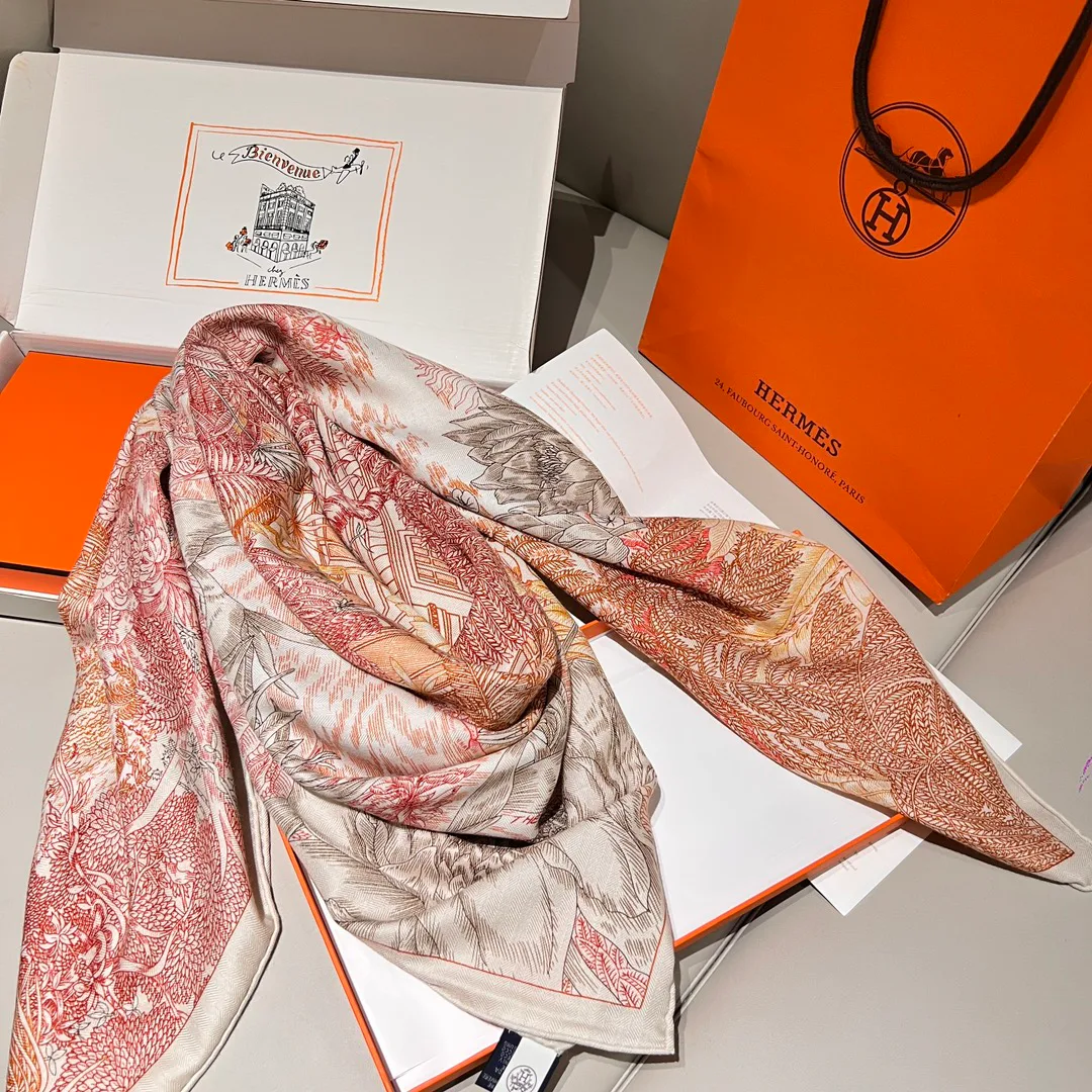 Silk Scarves HERMES 18476600