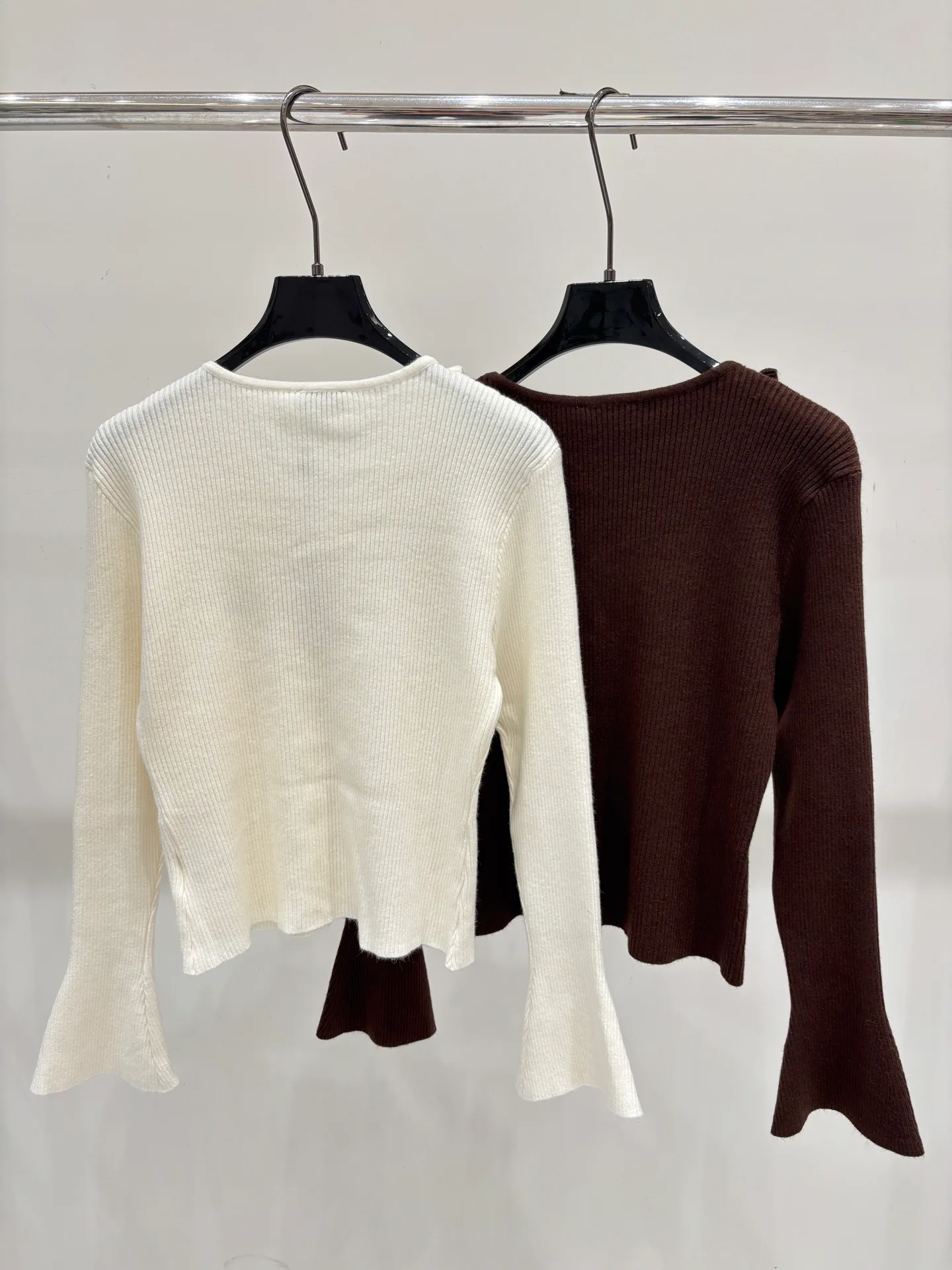 Women's Jumpers And Sweaters CHANEL 18281789