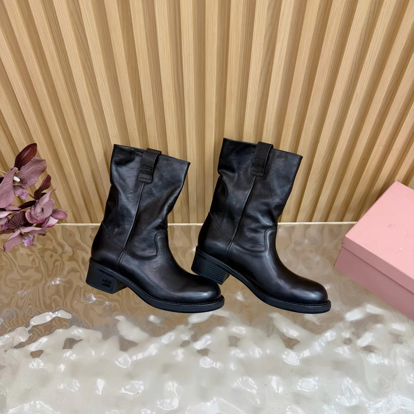 Women's Boots MIU MIU 18235411