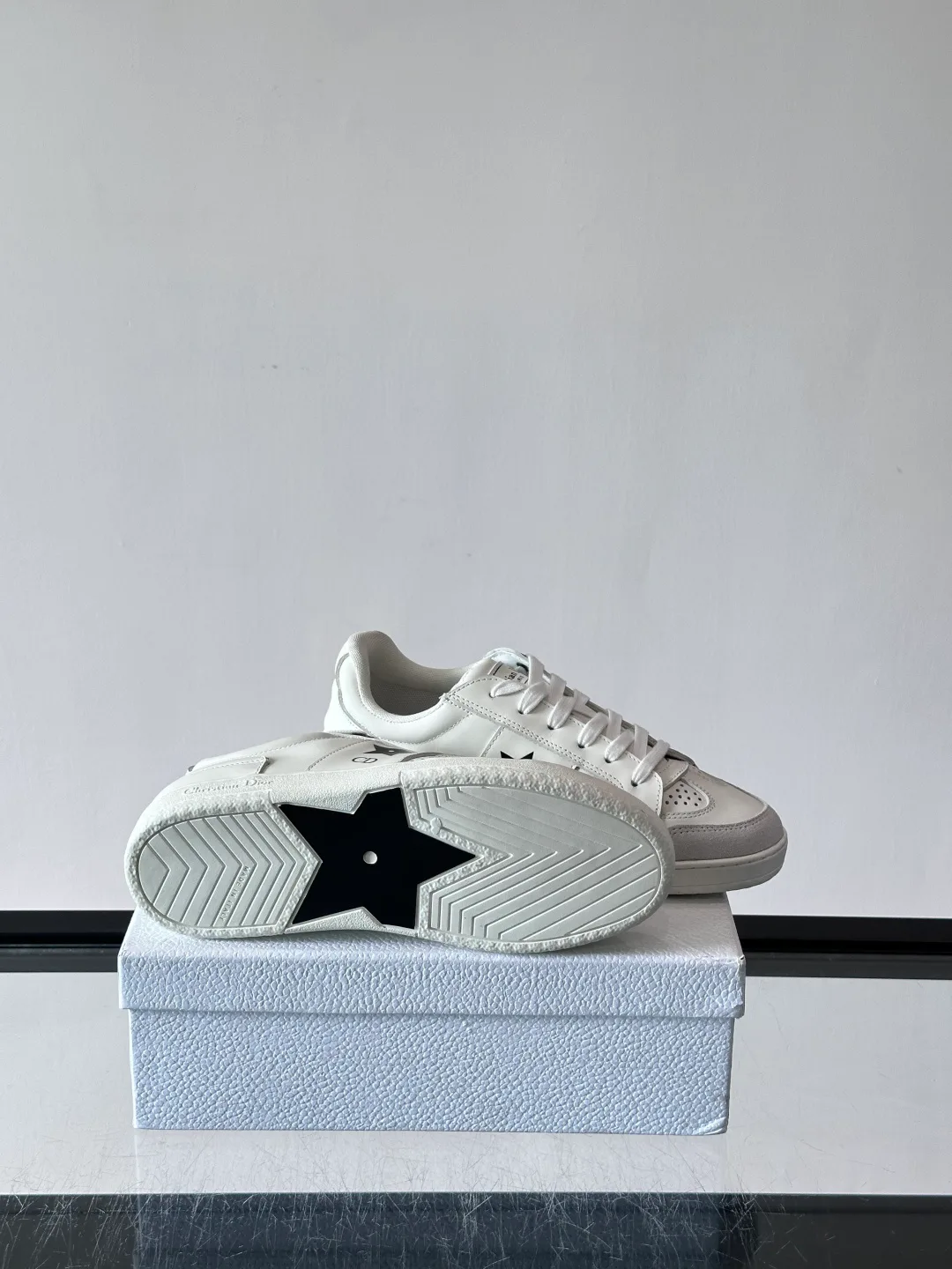 Women's Sneakers CHRISTIAN DIOR 17914076
