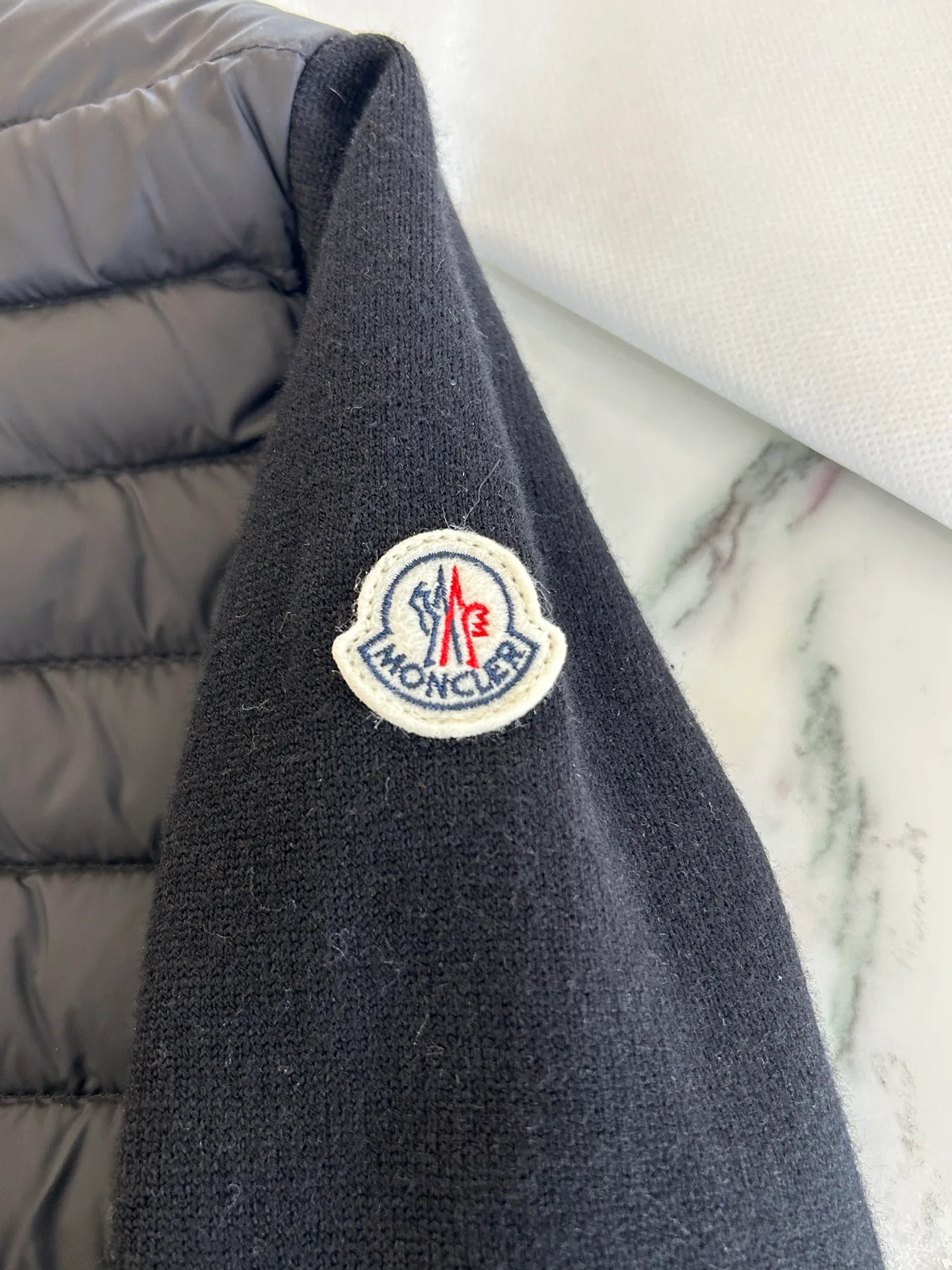 Men's Jumpers And Sweaters MONCLER 18330328