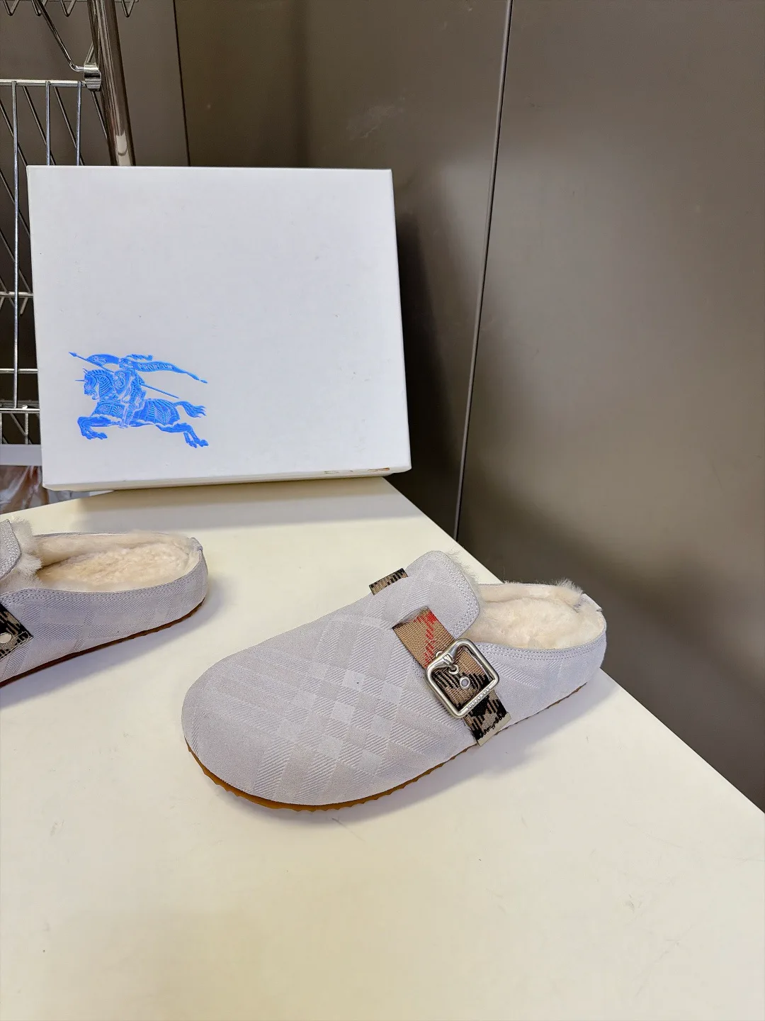 Women's Mules And Clogs BURBERRY 18092318