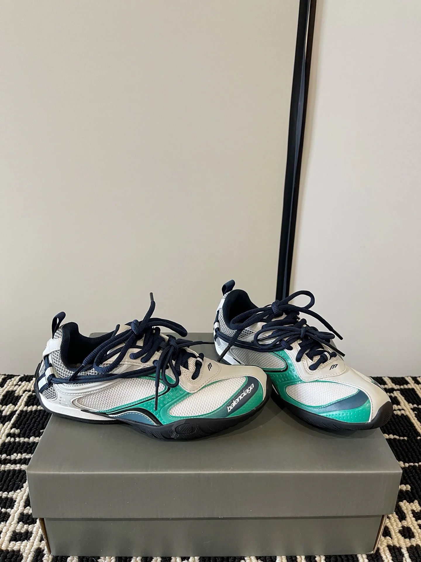 Women's Sneakers BALENCIAGA 18386311
