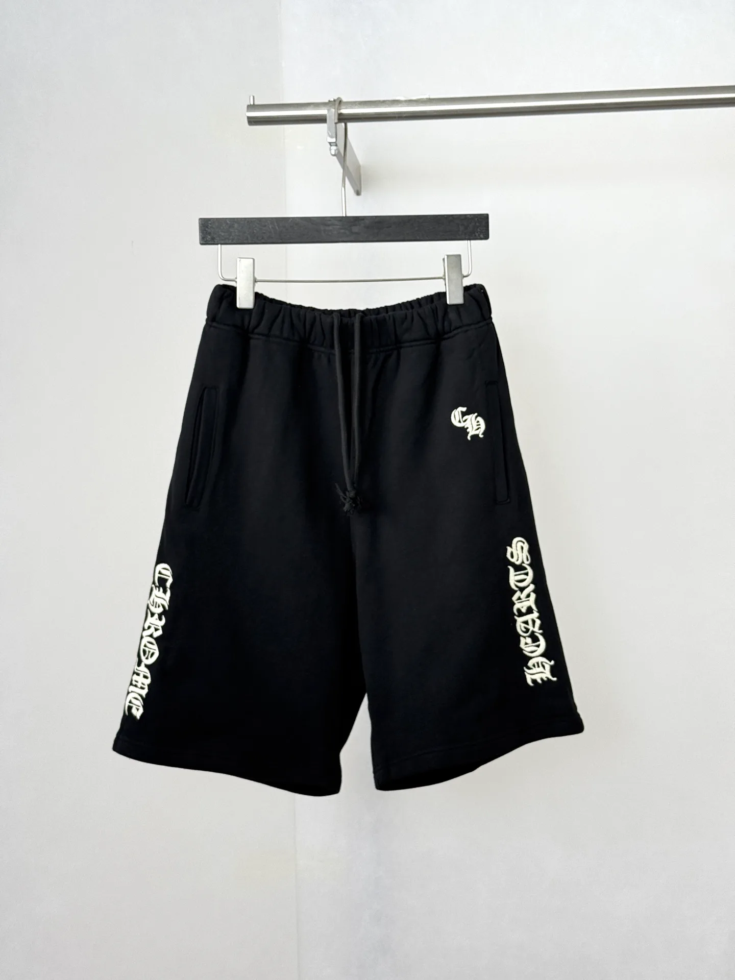 Men's Shorts CHROME HEARTS 17993343